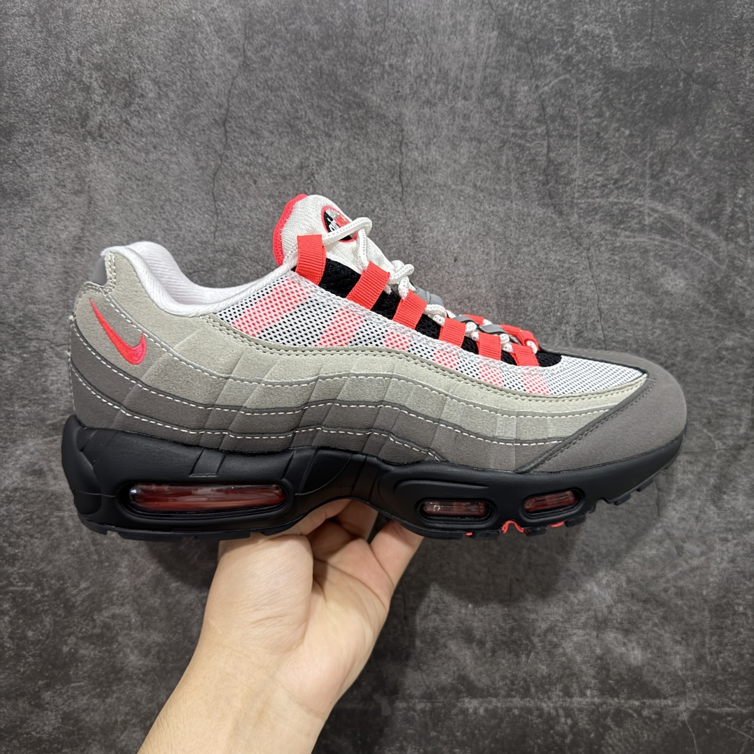 【EM纯原/小绿x】NK Air Max 95 OG 联名复古舒适气垫运动鞋 AT2865-100 全部配色 原鞋开发生产 高度还原 一眼ZP既视感 男女鞋真标半码制 原楦原纸版数据开发 环保进口透气牛皮革材质 高弹EVA缓震中底组合开窗式Air气垫装置 外置防滑耐磨橡胶外底❗ 尺码:36 37.5 38 38.5 39 40 40.5 41 42 42.5 43 44 44.5 45 46 47.5-选品中心