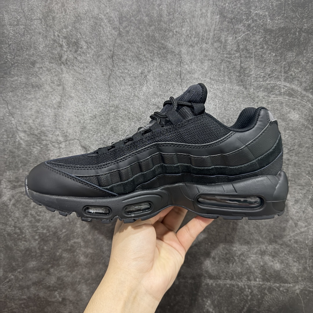 图片[2]-【EM纯原/小绿x】NK Air Max 95 OG 联名复古舒适气垫运动鞋 CI3705-001 全部配色 原鞋开发生产 高度还原 一眼ZP既视感 男女鞋真标半码制 原楦原纸版数据开发 环保进口透气牛皮革材质 高弹EVA缓震中底组合开窗式Air气垫装置 外置防滑耐磨橡胶外底❗ 尺码：36 37.5 38 38.5 39 40 40.5 41 42 42.5 43 44 44.5 45 46 47.5-选品中心
