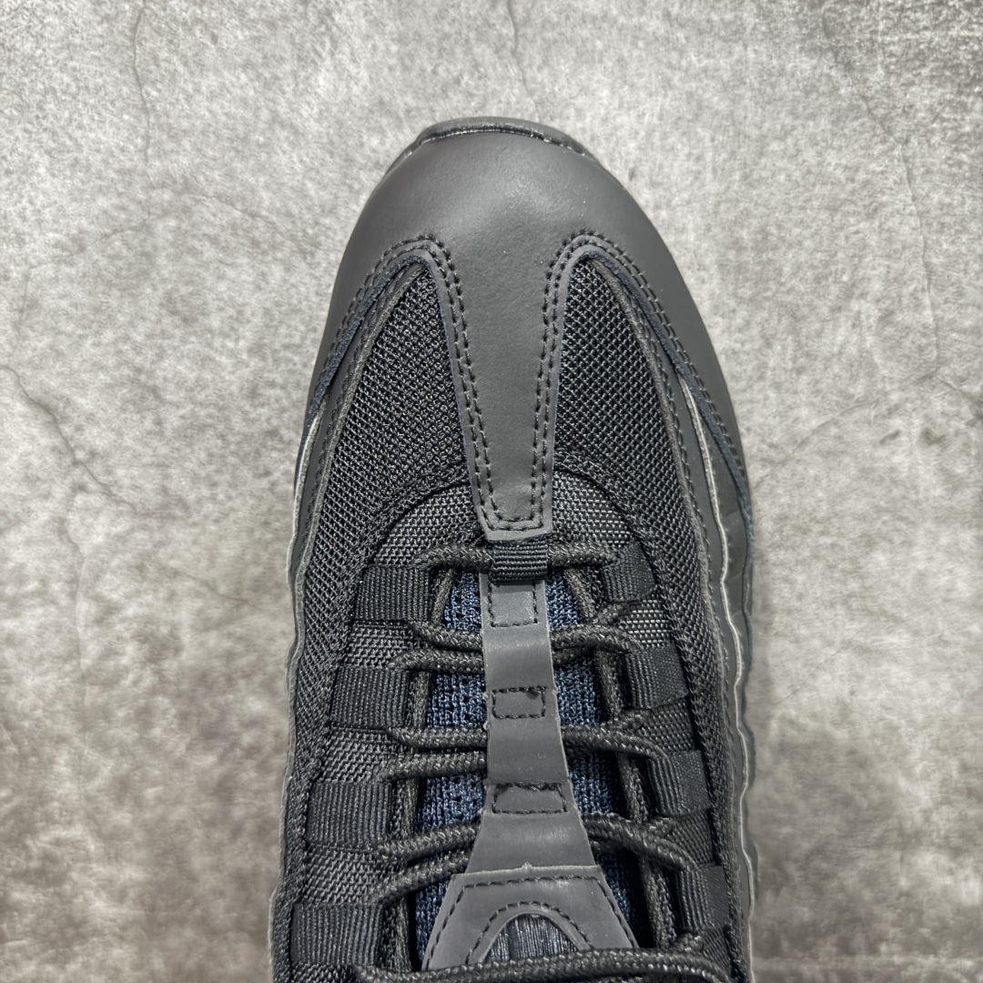 图片[5]-【EM纯原/小绿x】NK Air Max 95 OG 联名复古舒适气垫运动鞋 CI3705-001 全部配色 原鞋开发生产 高度还原 一眼ZP既视感 男女鞋真标半码制 原楦原纸版数据开发 环保进口透气牛皮革材质 高弹EVA缓震中底组合开窗式Air气垫装置 外置防滑耐磨橡胶外底❗ 尺码：36 37.5 38 38.5 39 40 40.5 41 42 42.5 43 44 44.5 45 46 47.5-选品中心