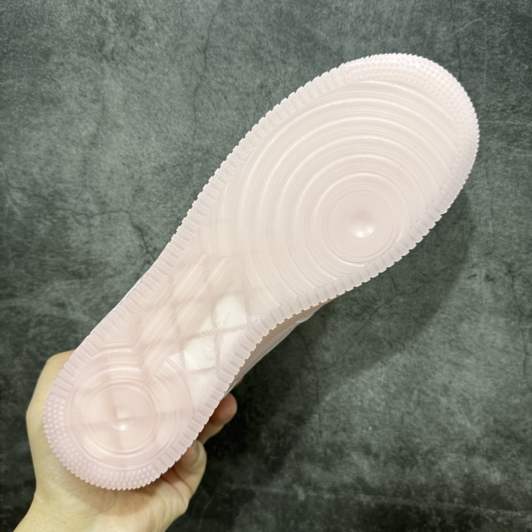 
【纯原】NOCTA x Air Force 1休闲板鞋粉色 CZ8065-600

独家私模 原厂皮料