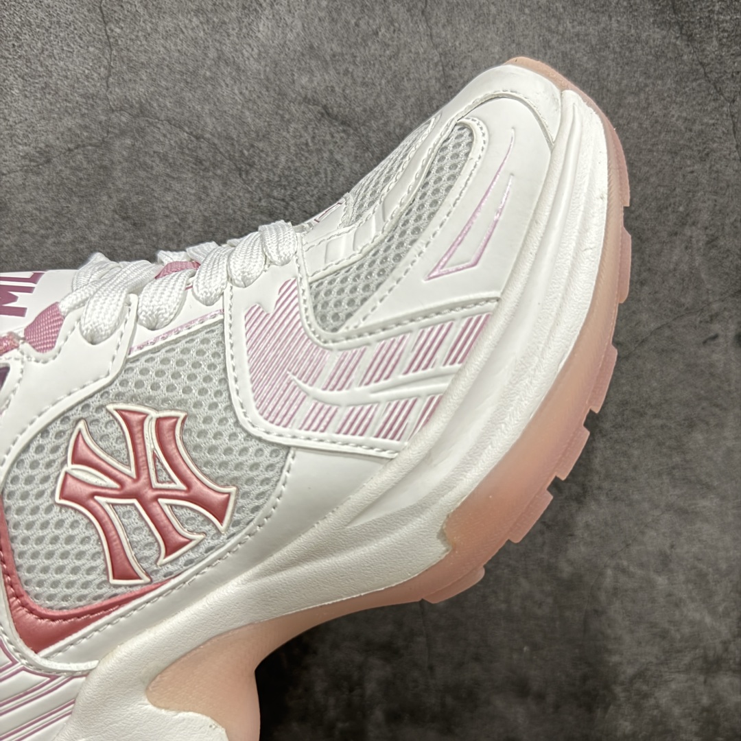 图片[6]-【纯原版】MLB Winner Chunky 25新款 NY百搭舒适休闲潮流运动厚底增高 防滑耐磨 低帮 老爹鞋白粉色 潮流厚底时尚街头赛博老爹鞋 MLB官方同步出货 虞书欣等众多潮流明星同款 高弹双层MD大底 原楦原档案数据开发版型（完美鞋头弧度/后套收口效果🆚市面文案版本‼️） 原厂立体填充鞋舌海绵 中底注胶孔原数据开发模具大底原厂转印标市面上唯一纯原版本 原材料打造 内增高6cm 原厂1：1模具开发 原厂进口纳米材质 原厂 全套手提袋 原盒雷射防伪标包装 天猫订单品质 官网尺码：35 36 36.5 37.5 38 38.5 39 40-选品中心