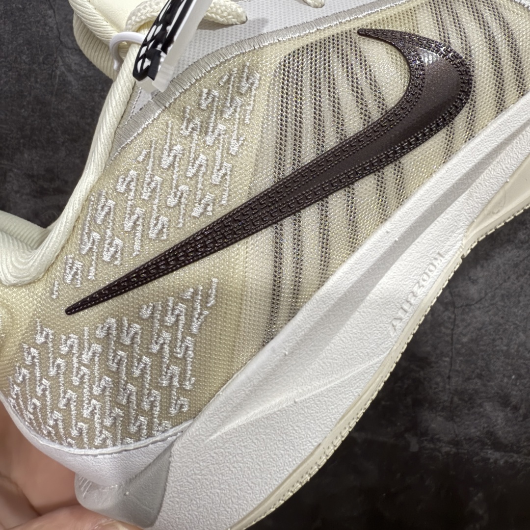 图片[3]-【灭世纯原】NK Sabrina 2 萨布丽娜二代签名减震防滑低帮篮球鞋 椰奶色 FZ1517-102 革新登场🌪🔝颠覆革新出货‼️缓震配置独家革新！实战属性直接拉满👊🏻实战天花板上限再度提升！实战亲测-性能体验吊打国产同价位鞋款 ⚫️前掌扇形zoom➕增配中足抗扭片➕增配后掌马蹄ZOOM气垫（正品仅配置前掌扇形zoom） 完美解决 正品抗扭不足问题 ⚫️采用科比5代鞋楦以及龙骨数据打造！前后落差仅6mm！小科5实至名归！ ⚫️鞋身➕鞋头增配高频补强层，提升鞋头以及脚踝支撑性 ⚫️鞋垫采用高弹缓震垫材质-磨合一场直接贴合脚型☑️ ⚫️外底加厚2mm，升级止滑配方，磨合一次，抓地原地起飞 后卫旗舰有且只在灭世纯原（支持市场任意货品正面PK） 真材实料，肉眼可见！革新升级绝非空穴来风！灭世纯原内外兼修，用态度诠释最强实战货品👊🏻 尺码：39-46（尺码建议：标准亚洲楦 无需大半码）-选品中心