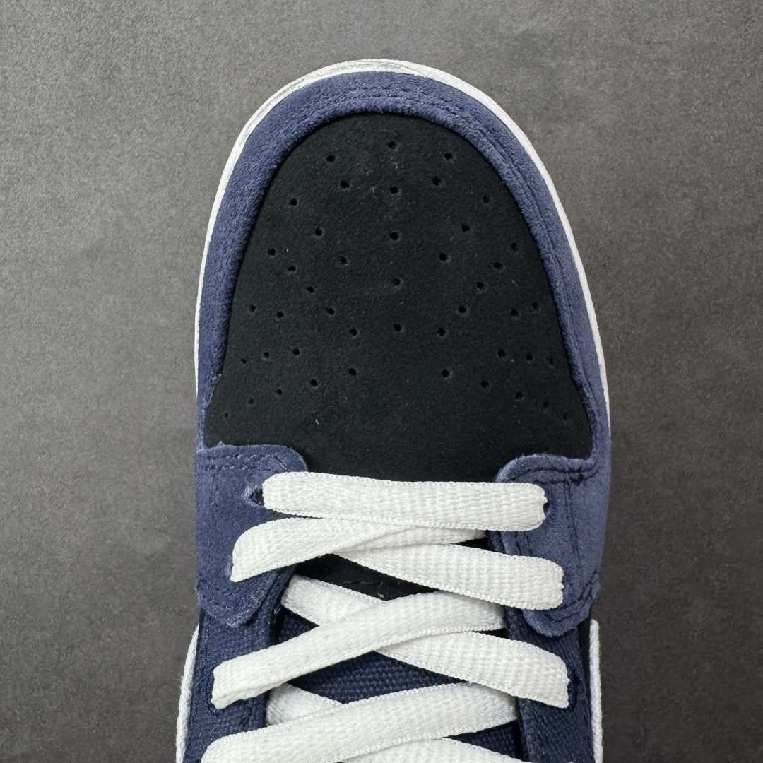 图片[8]-【定制版】NK SB Dunk Low 解构绑带 DX6775-400 极限压缩利润空间 超乎所想的高性价比 用料绝不含糊 原盒原配 正确耐磨橡胶大底 超高清洁度 全鞋零毛边皮料切割 全套原楦原模倾力打造完美版型 尺码：36 36.5 37.5 38 38.5 39 40 40.5 41 42 42.5 43 44 44.5 45 46 47.5-选品中心