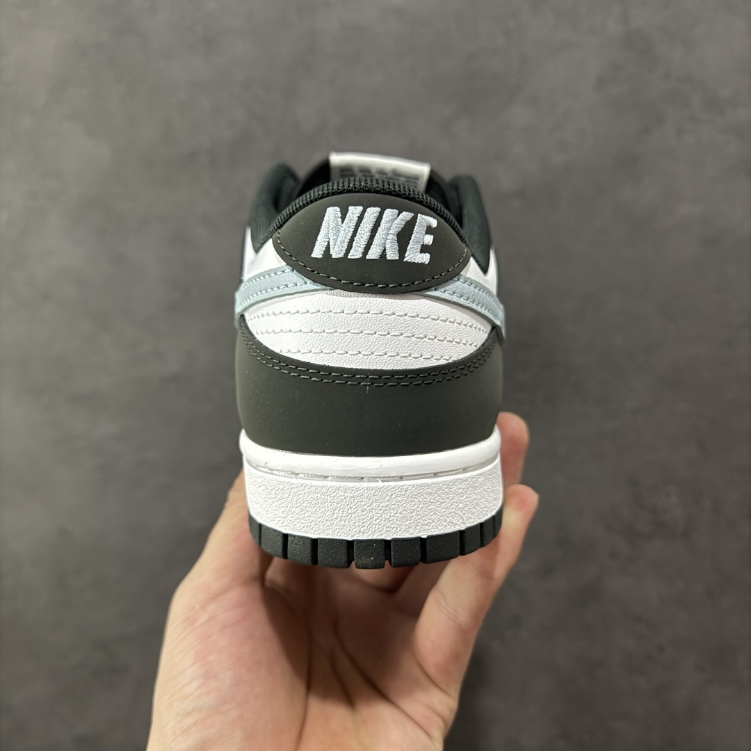 图片[4]-【YC纯原】Nike Dunk Low 黑白蓝 此款以简约大方的造型设计 给人以随性休闲的时尚格调 穿着舒适轻便运动灵活自如满足日常个性穿搭 货号： IB3079 100 尺码： 40 40.5 41 42 42.5 43 44 44.5 45 46-选品中心