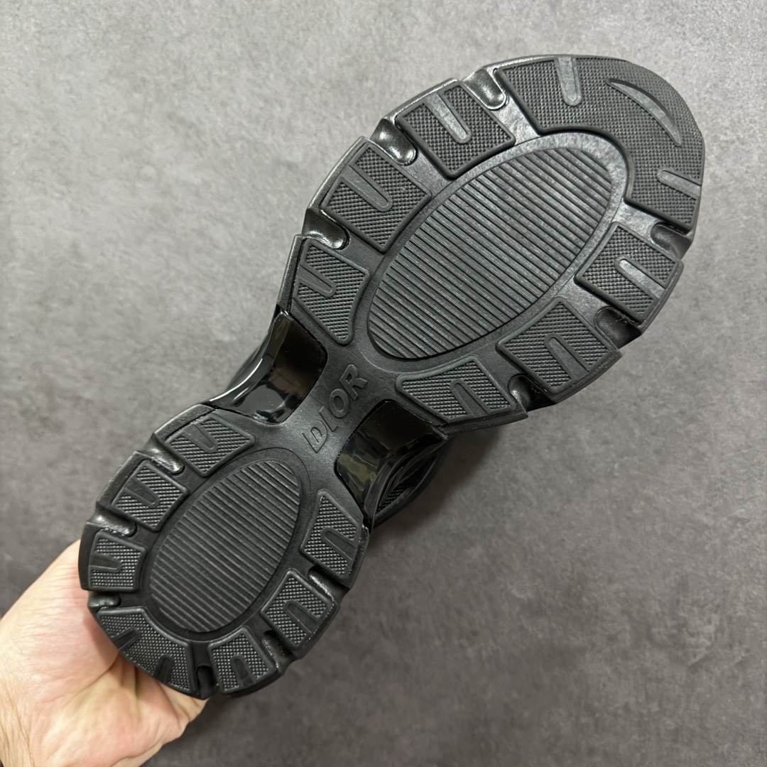 图片[9]-【PE版本】Dior 迪奥 B44 Dior迪奥休闲时尚运动鞋系列 PT大厂出品 公司级品质 釆用超软舒适透气面料 同源出厂真丝绸防尘鞋套袋 原装雪梨形超软沙绒纸团 鞋底采用橡胶大底内外锁死工艺 最大限度弯折永不开胶，原鞋一致效果 尺码：36-45-选品中心