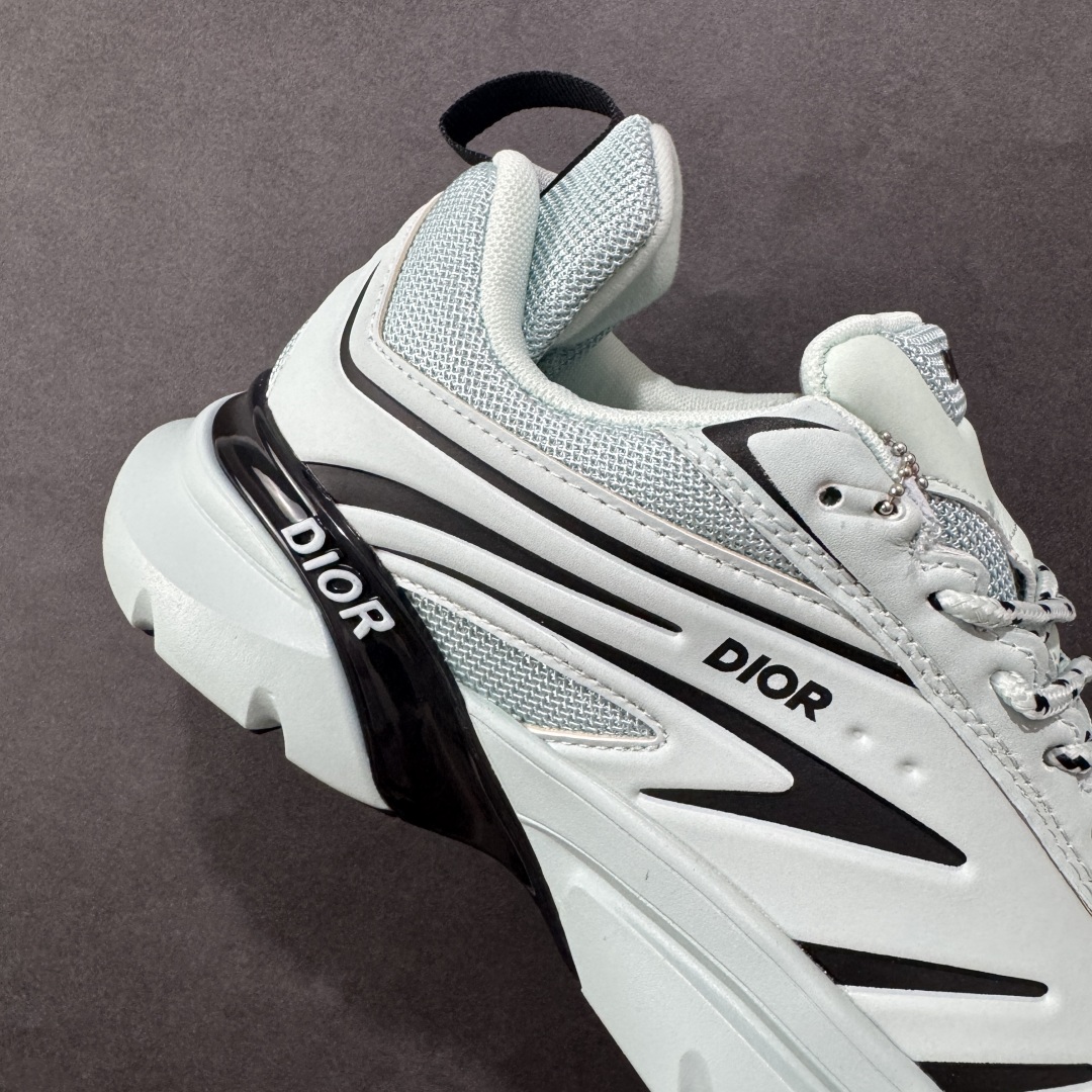 图片[6]-【PE版本】Dior 迪奥 B44 Dior迪奥休闲时尚运动鞋系列 PT大厂出品 公司级品质 釆用超软舒适透气面料 同源出厂真丝绸防尘鞋套袋 原装雪梨形超软沙绒纸团 鞋底采用橡胶大底内外锁死工艺 最大限度弯折永不开胶，原鞋一致效果 尺码：36-45-选品中心