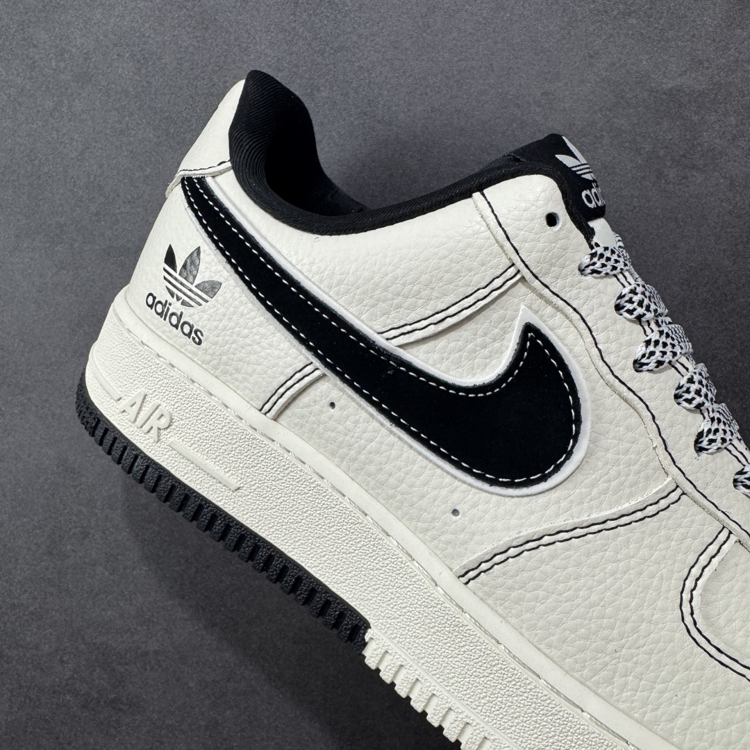 图片[6]-【定制版】Nike Air Force 1\’07 Low 黑线双拼底 空军一号低帮休闲板鞋 KB1688-003  原楦头原纸板 原装鞋盒 定制五金配件 内置全掌气垫 原厂鞋底   尺码：36 36.5 37.5 38 38.5 39 40 40.5 41 42 42.5 43 44 44.5 45-选品中心