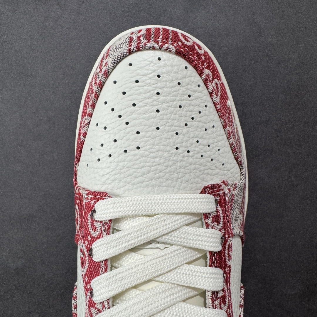 图片[8]-【定制版】Nike SB Dunk Low 古驰联名 灰红牛仔 周年高端定制 低帮休闲板鞋 SC9207-417  定制鞋盒 大厂纯原品质出货 超高清洁度 皮料切割干净无任何毛边 细节完美   尺码：36 36.5 37.5 38 38.5 39 40 40.5 41 42 42.5 43 44 44.5 45-选品中心