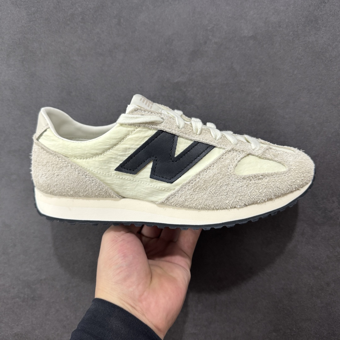 【总裁版】New Balance U471AM NB新百伦织物牛剖层革春夏薄底鞋防滑耐磨平衡轻便低帮生活休闲鞋 原档数据独立私模大底 唯一正确三层组合大底 特高弹切片加持 百分百还原原鞋脚感 NB市场最强产物 防伪原标全套原楦原纸板原厂数据开发 全鞋电脑针车加持 原厂网布 原装进口头层翻毛皮料正确绒感卡色 正确中底拉帮中底网布细节 匠心打造 耗时两个月开发完成 工艺极其复杂难度可想而知 高端零售专供产物 尺码:36 37 37.5 38 38.5 39.5 40 40.5 41.5 42 42.5 43 44 44.5 45 45.5 46.5 47-选品中心