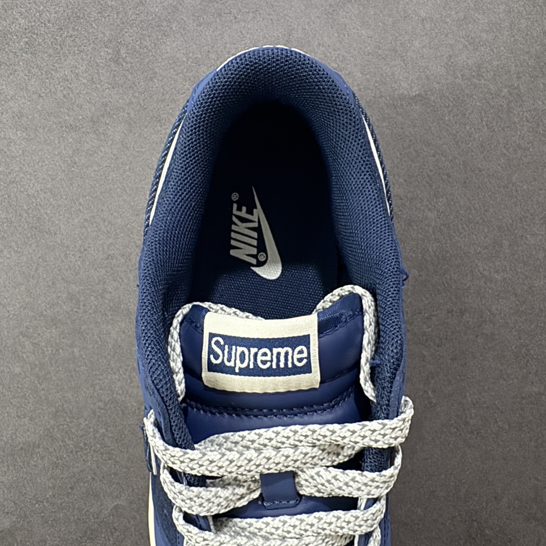 图片[7]-【定制版】Nike SB Dunk Low x Supreme 蓝黑小勾 纯原大厂出品 极力推荐 原装头层材料 独家版型蒸餾加工 帶來的是更好的视觉和脚感体验 大厂纯原品质出货 清洁度 电绣工艺 皮料切割干净无任何毛边 细节完美 货号：XD1588 222 尺码：36 36.5 37.5 38 38.5 39 40 40.5 41 42 42.5 43 44 44.5 45-选品中心
