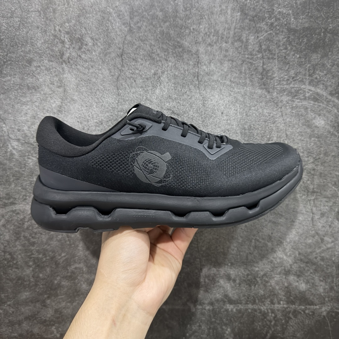 【PZ纯原】On昂跑 Cloudzone跑鞋 x Kith 联名 市场最优版本 区别市场通货 配件齐全 塑料膜包装 带手提袋 鞋底搭载了on的核心科技缓震技术CloudTec 绝对会是一双冷门联名好鞋,简约不失质感,细节满满却又很低调,不喜欢撞款的朋友赶紧入手!😍 尺码:36-45带半码-选品中心