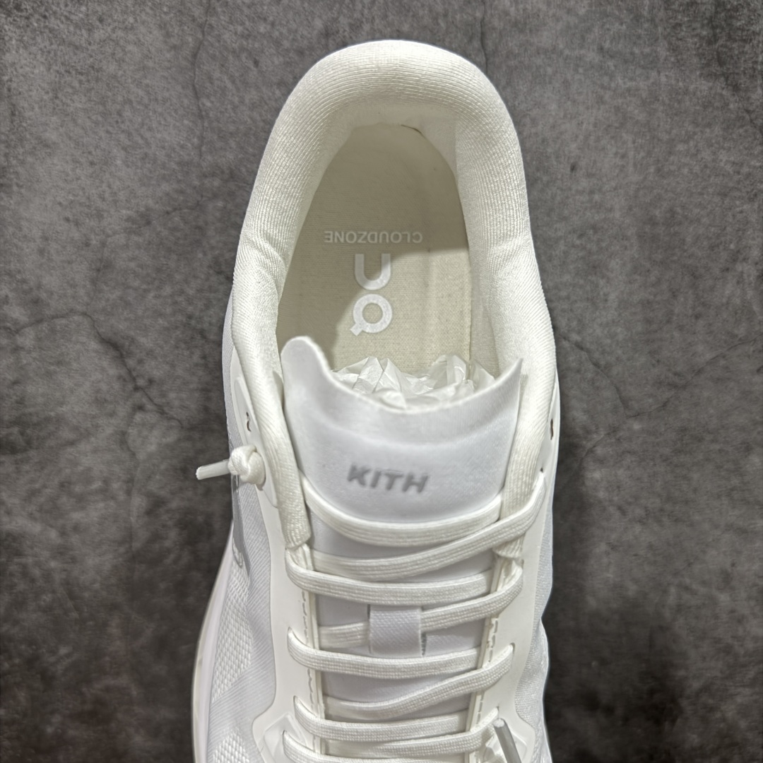 图片[8]-【PZ纯原】On昂跑 Cloudzone跑鞋 x Kith 联名 市场最优版本 区别市场通货 配件齐全 塑料膜包装 带手提袋 鞋底搭载了on的核心科技缓震技术CloudTec 绝对会是一双冷门联名好鞋，简约不失质感，细节满满却又很低调，不喜欢撞款的朋友赶紧入手！😍 尺码：36-45带半码-选品中心