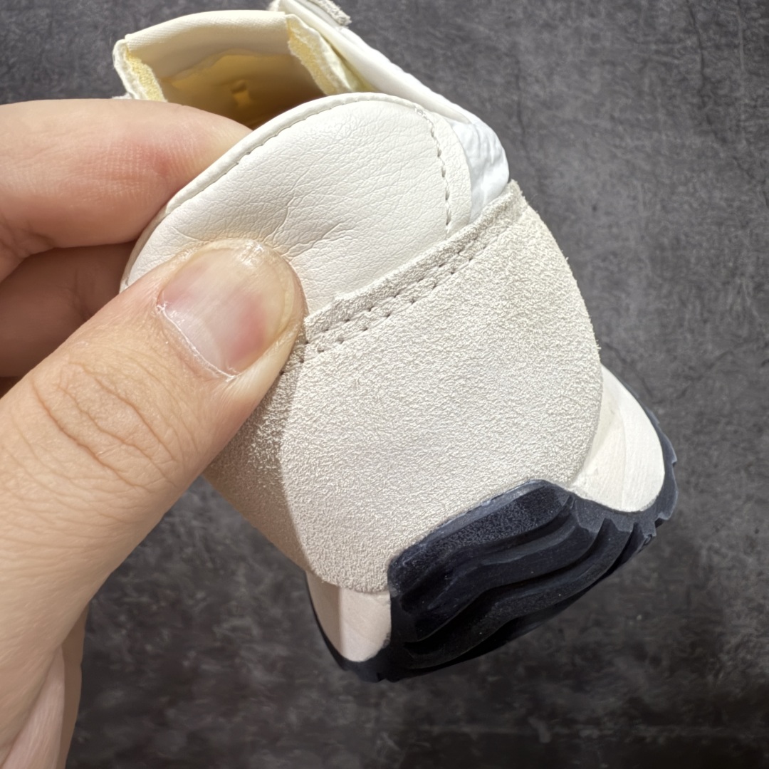 图片[2]-【总裁版】New Balance U471AJ NB新百伦织物牛剖层革春夏薄底鞋防滑耐磨平衡轻便低帮生活休闲鞋 原档数据独立私模大底 唯一正确三层组合大底 特高弹切片加持 百分百还原原鞋脚感 NB市场最强产物 防伪原标全套原楦原纸板原厂数据开发 全鞋电脑针车加持 原厂网布 原装进口头层翻毛皮料正确绒感卡色 正确中底拉帮中底网布细节 匠心打造 耗时两个月开发完成 工艺极其复杂难度可想而知 高端零售专供产物 尺码：36 37 37.5 38 38.5 39.5 40 40.5 41.5 42 42.5 43 44 44.5 45 45.5 46.5 47-选品中心