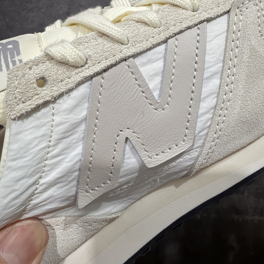 图片[3]-【总裁版】New Balance U471AJ NB新百伦织物牛剖层革春夏薄底鞋防滑耐磨平衡轻便低帮生活休闲鞋 原档数据独立私模大底 唯一正确三层组合大底 特高弹切片加持 百分百还原原鞋脚感 NB市场最强产物 防伪原标全套原楦原纸板原厂数据开发 全鞋电脑针车加持 原厂网布 原装进口头层翻毛皮料正确绒感卡色 正确中底拉帮中底网布细节 匠心打造 耗时两个月开发完成 工艺极其复杂难度可想而知 高端零售专供产物 尺码：36 37 37.5 38 38.5 39.5 40 40.5 41.5 42 42.5 43 44 44.5 45 45.5 46.5 47-选品中心
