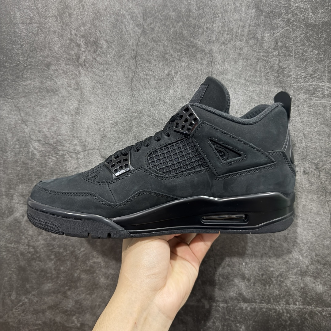 图片[2]-【原厂版】 Air Jordan 4 Retro \”Black Cat\” 乔4 AJ4复刻全新黑猫 2.0 全新升级改良 顶级原厂麂皮绒感到位 原鞋原楦原纸板同源开发 完美呈现乔4的版型 内侧正确双色网格 还原细节 原厂皮料 正确气垫颜色 正确网格工艺 正确拉帮工艺 全鞋原装材料制作 原档案原模具打造 支持全方位与正品对比 尺码：40 40.5 41 42 42.5 43 44 44.5 45 46 47.5-选品中心