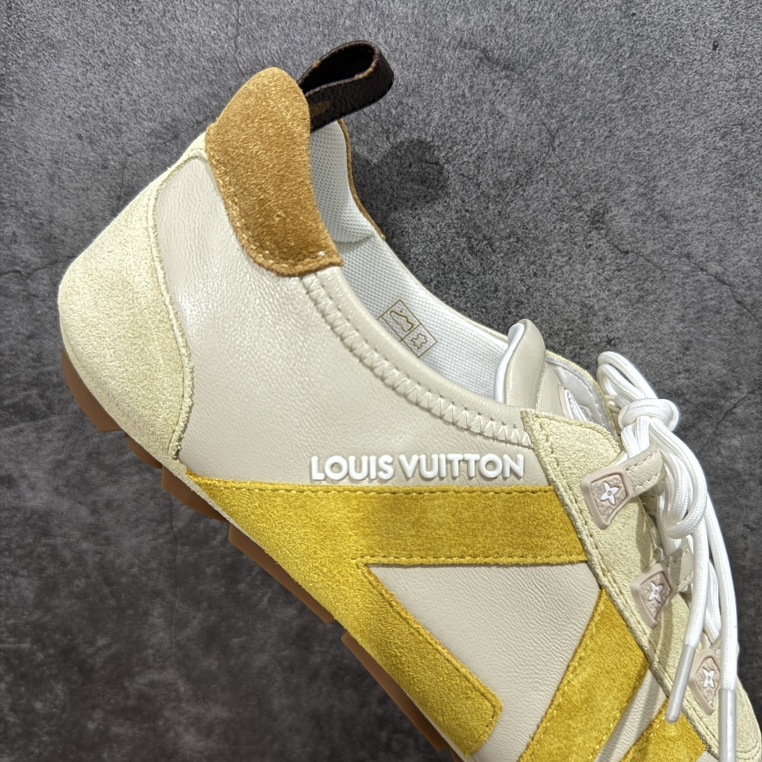 图片[7]-【专柜版/海淘代购】Louis Vuitton 春夏 Sneakerina LV 路易威登 系列运动鞋 德训鞋 平底鞋休闲鞋 海淘代购同渠道品质 高端零售 外贸充正专供 高端礼盒 市场最强级别没有之一💪🏻 原版购入开发 ZP级全套包装 完美楦型 正确卡色 质感媲美原版 细节与原版一致 请注意区分市面通货材 尺码：35 36 37 38 39 40-选品中心