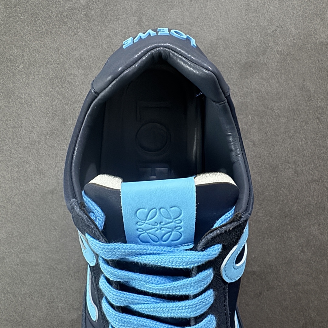 图片[7]-【R版】罗意威Loewe Ballet Runner 2.0 Sneakers 芭蕾舞2.0系列阿甘复古风德训薄底百搭休闲运动鞋 全手工拉帮工艺成型 采用反绒牛皮革拼接头层皮饰片鞋面材质 鞋身原装高密度防刮尼龙面料,极好柔软效果 双层乳胶缓震鞋垫 外部搭配轻量EVA缓震组合橡胶防滑片装外底 尺码：35-40-选品中心