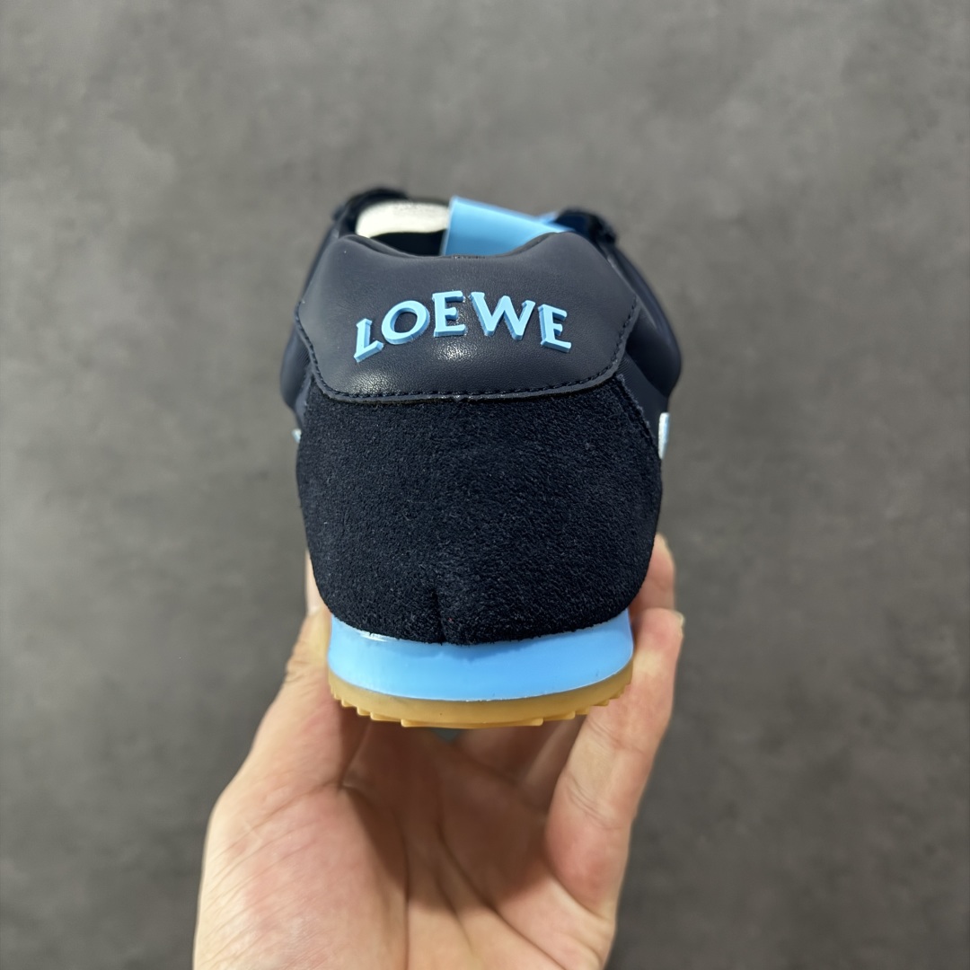 图片[4]-【R版】罗意威Loewe Ballet Runner 2.0 Sneakers 芭蕾舞2.0系列阿甘复古风德训薄底百搭休闲运动鞋 全手工拉帮工艺成型 采用反绒牛皮革拼接头层皮饰片鞋面材质 鞋身原装高密度防刮尼龙面料,极好柔软效果 双层乳胶缓震鞋垫 外部搭配轻量EVA缓震组合橡胶防滑片装外底 尺码：35-40-选品中心