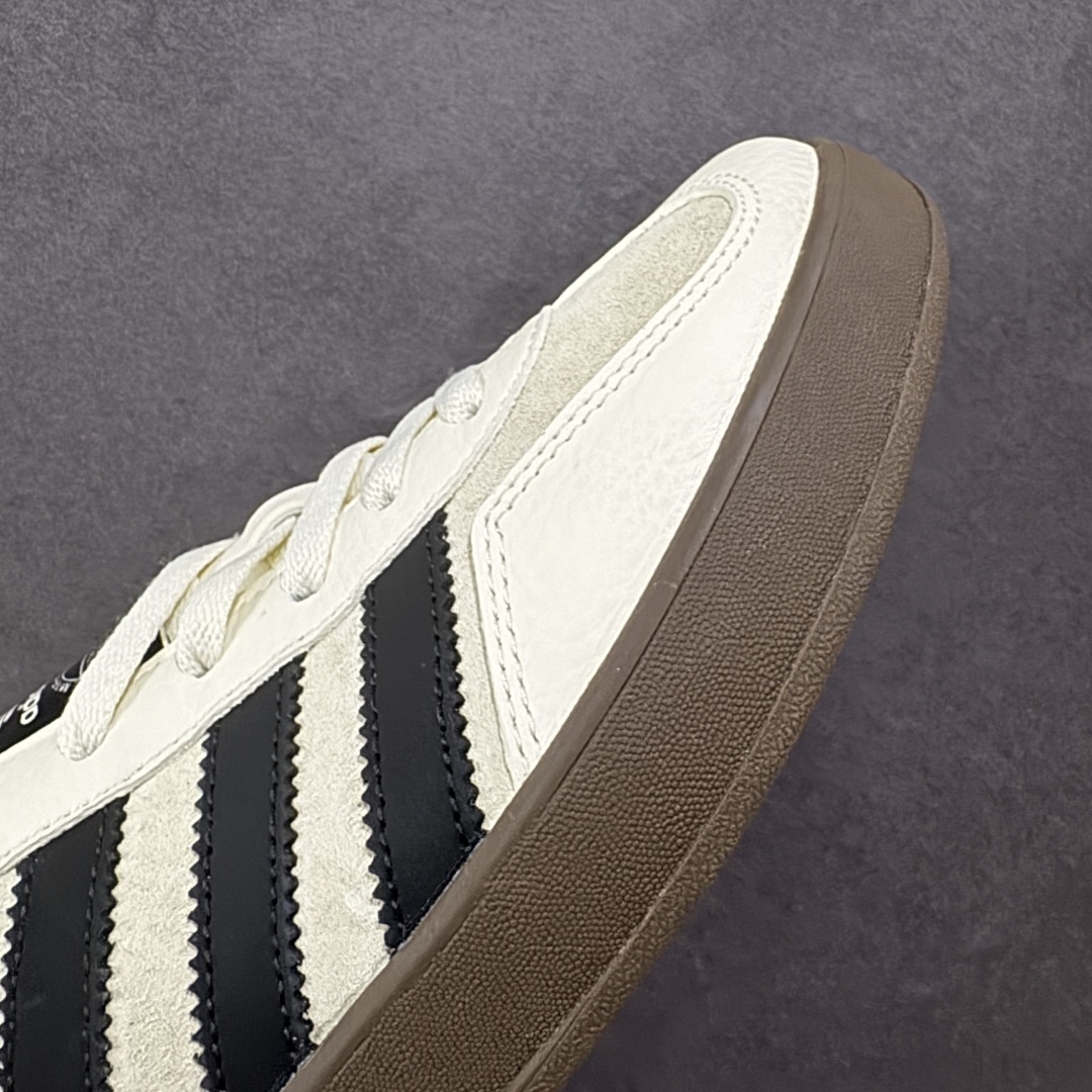 图片[5]-【定制版】adidas 德训鞋 “LV联名-卡布奇诺”舒适百搭 低帮休闲板鞋 高端定制 大厂纯原品质出货 超高清洁度 细节完美 货号：SC9207-724 尺码：36 36.5 37.5 38 38.5 39 40 40.5 41 42 42.5 43 44 44.5 45-选品中心