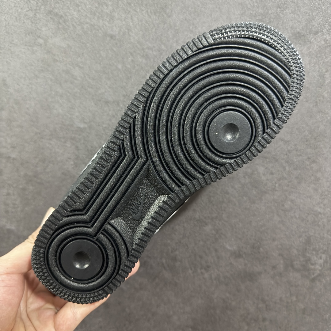 图片[9]-【定制版】Nike Air Force 1 Low 07 渐变白黑 原楦头原纸板 打造纯正低帮空军版型 专注外贸渠道 全掌内置蜂窝气垫 原盒配件 原厂中底钢印、拉帮完美 货号：CW2288 018 尺码：36 36.5 37.5 38 38.5 39 40 40.5 41 42 42.5 43 44 44.5 45-选品中心
