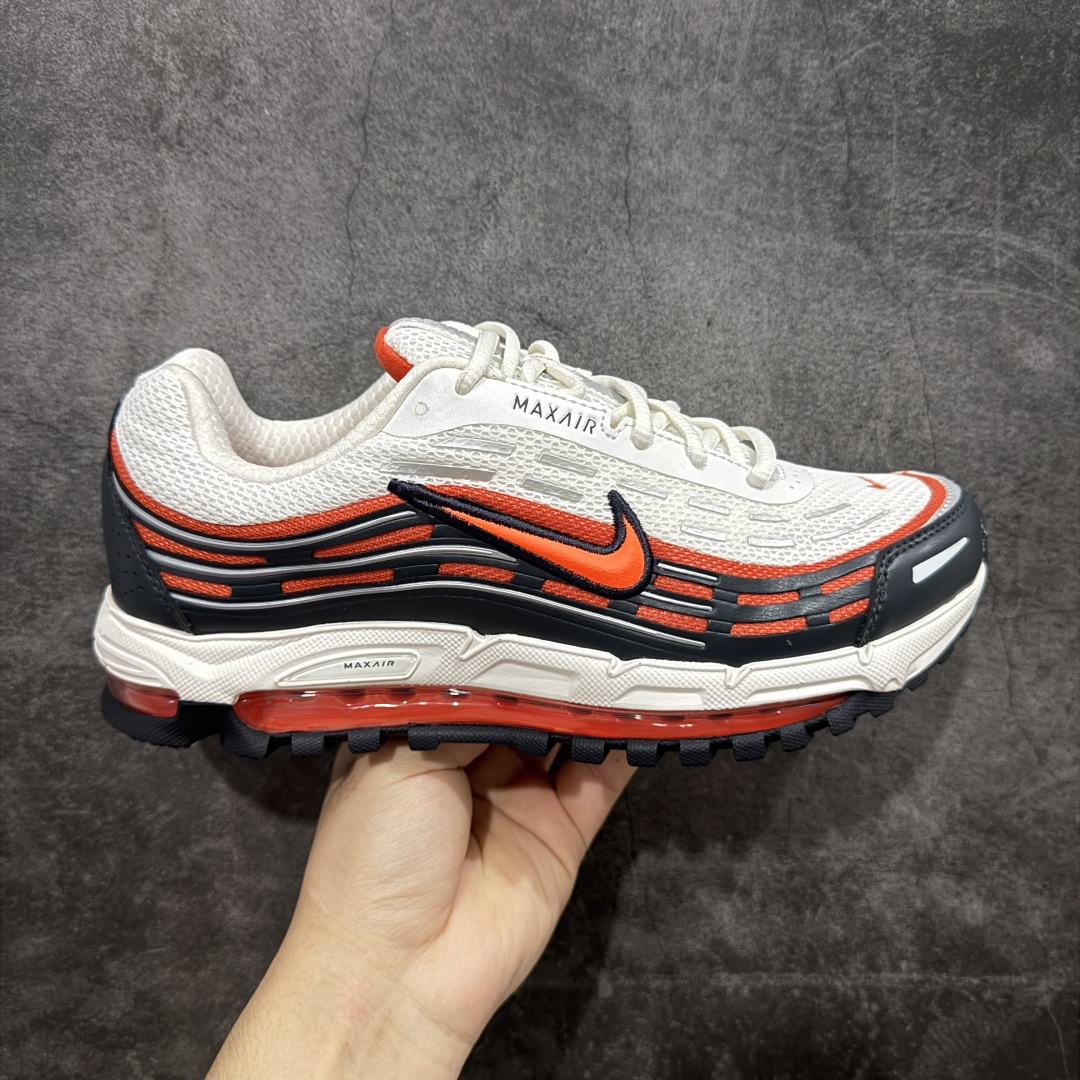 【纯原版】Comme Des Garcons Homme Plus x Nk Air Max TL 2.5 Pack 川久保玲联名气垫跑鞋 纯原版本 鞋款采用透气网眼布和皮革材料 确保了穿着的轻盈与耐用 前掌和后跟上的迷你 Swoosh 标志 彰显了 Nike 品牌的经典元素 后跟和鞋垫上有 CDG 品牌标识 进一步强调了此次的合作身份 货号： FZ4110-001  尺码：36 3675 37.5 38 38.5 39 40 40.5 41 42 42.5 43 44 45-选品中心