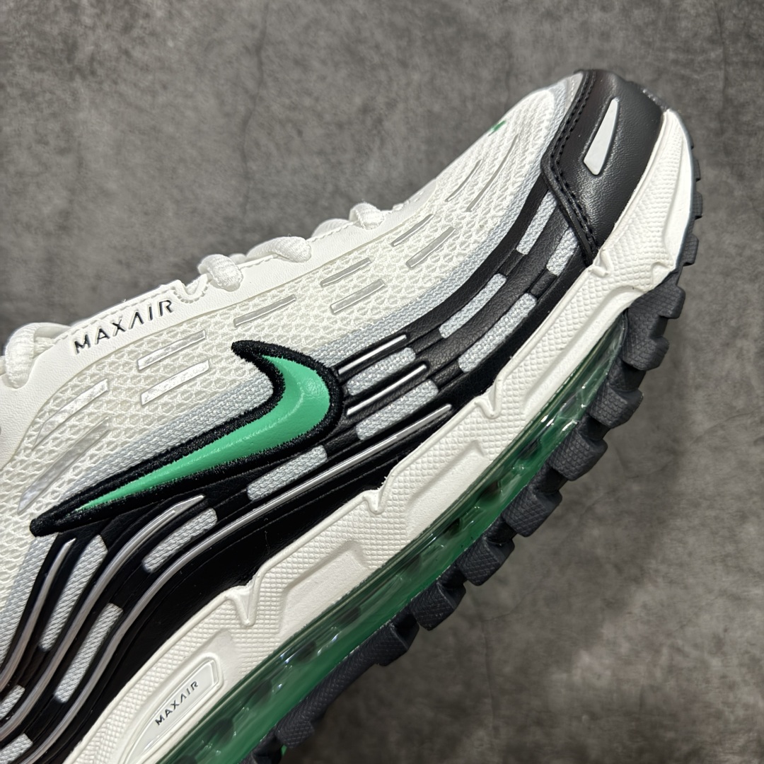 图片[6]-【纯原版】Comme Des Garcons Homme Plus x Nk Air Max TL 2.5 Pack 川久保玲联名气垫跑鞋 纯原版本 鞋款采用透气网眼布和皮革材料 确保了穿着的轻盈与耐用 前掌和后跟上的迷你 Swoosh 标志 彰显了 Nike 品牌的经典元素 后跟和鞋垫上有 CDG 品牌标识 进一步强调了此次的合作身份 货号： FZ4110-100  尺码：36 3675 37.5 38 38.5 39 40 40.5 41 42 42.5 43 44 45-选品中心