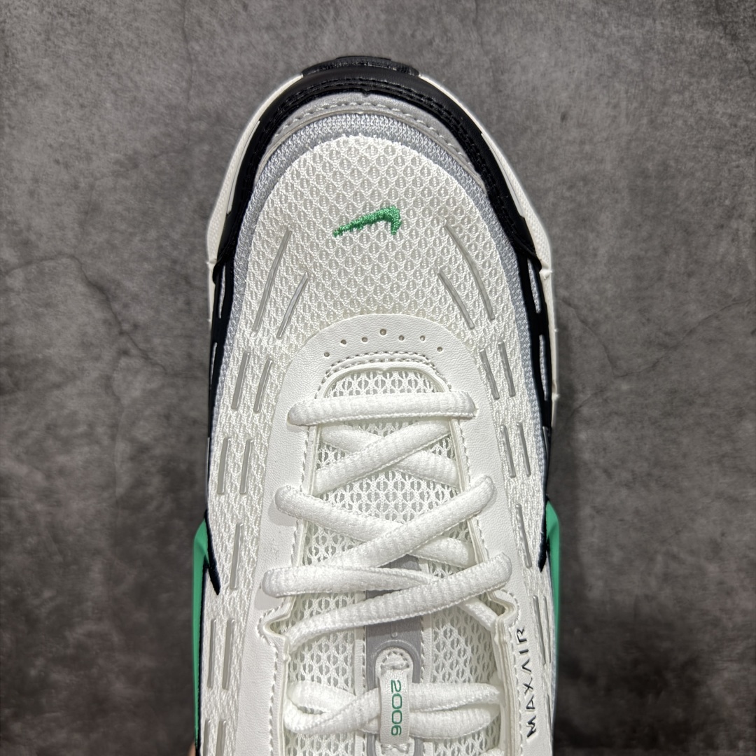 图片[5]-【纯原版】Comme Des Garcons Homme Plus x Nk Air Max TL 2.5 Pack 川久保玲联名气垫跑鞋 纯原版本 鞋款采用透气网眼布和皮革材料 确保了穿着的轻盈与耐用 前掌和后跟上的迷你 Swoosh 标志 彰显了 Nike 品牌的经典元素 后跟和鞋垫上有 CDG 品牌标识 进一步强调了此次的合作身份 货号： FZ4110-100  尺码：36 3675 37.5 38 38.5 39 40 40.5 41 42 42.5 43 44 45-选品中心