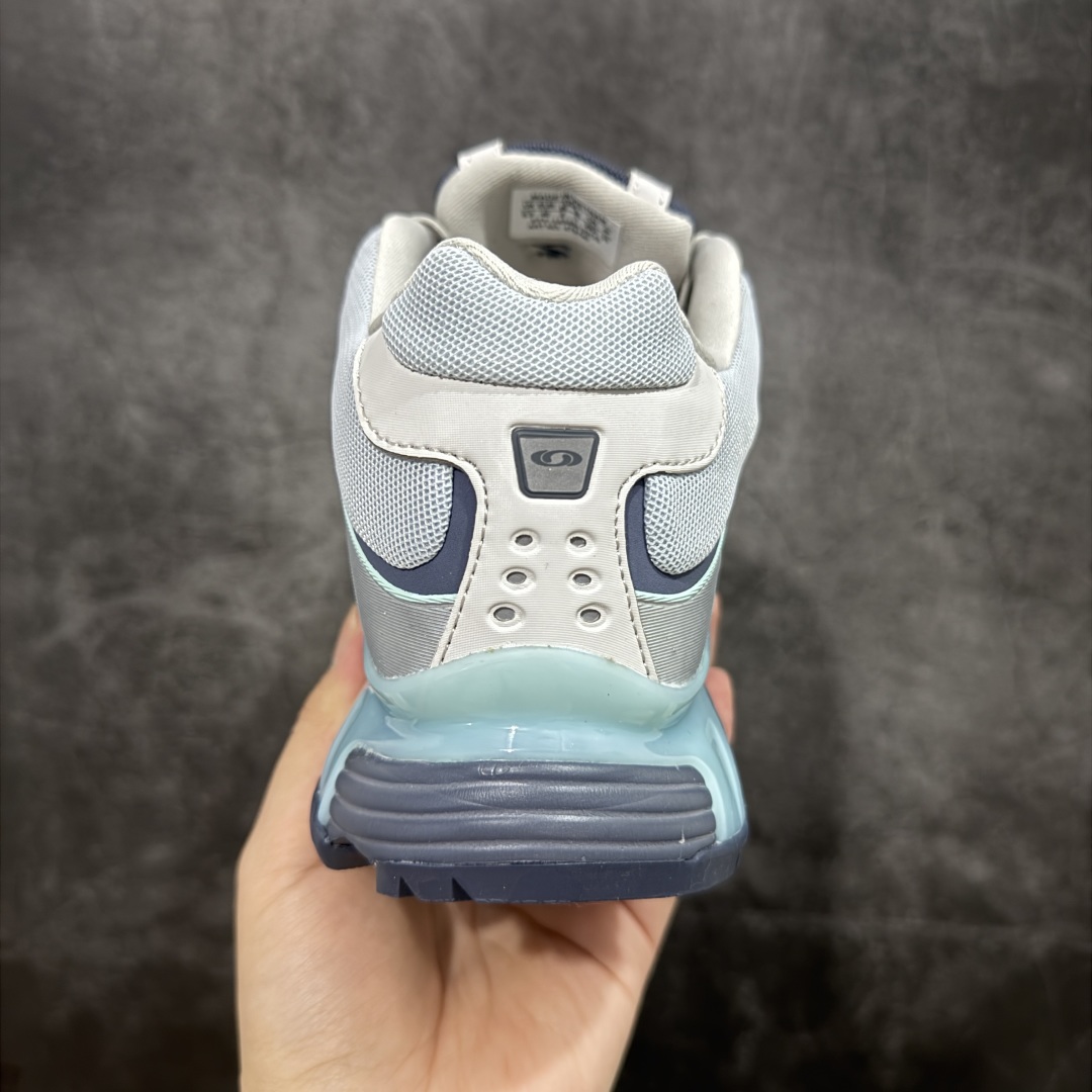 图片[4]-【666版本】SALOMON 萨洛蒙 XT-WHISPER 舒适百搭耐磨轻便低帮 休闲越野训练城市通勤跑步鞋 男女同款 灰蓝色 纯原外贸平台特供订单 耗时半年巨作 #全套原纸板楦头开发 #原厂特供网布配套加持 #确保原汁原味 完美呈现版型 #原档数据独家私模五层组合大底 #男女鞋同步官方开发至46 #原装Ortholite轻量化鞋垫 #中底布带钢印编号 原厂TPU锁扣 #进口港宝加持 后跟自然饱满 还原公司包裹性 #鞋面采用SENSIFT贴合技术 #全方位贴合包裹脚型 #鞋跟部鞋底牵引设计 #提供强大的抓地性能 #更适应野外崎岖不平的道路 #基于 SALOMON 初代 XT 鞋身造型并搭载 4D ADVANCED CHASSIS™ 大底打造而成 为这款 XT-WHISPER 带来了多项足部控制与保护等功能性 如在运动过程中控制左右晃动的过程而提高稳定性、改善长途越野过程中足中到足尖的过渡、提高感知岩石的精确度以抵抗尖锐物体对脚底的伤害以及采用动态缓冲来增强穿着舒适感 从而减轻疲劳感 使 XT-WHISPER 成为一双舒适且安全的户外之履 货号：479790 尺码：36 36.5 37.5 38 38.5 39 40 40.5 41 42 42.5 43 44 45 46-选品中心