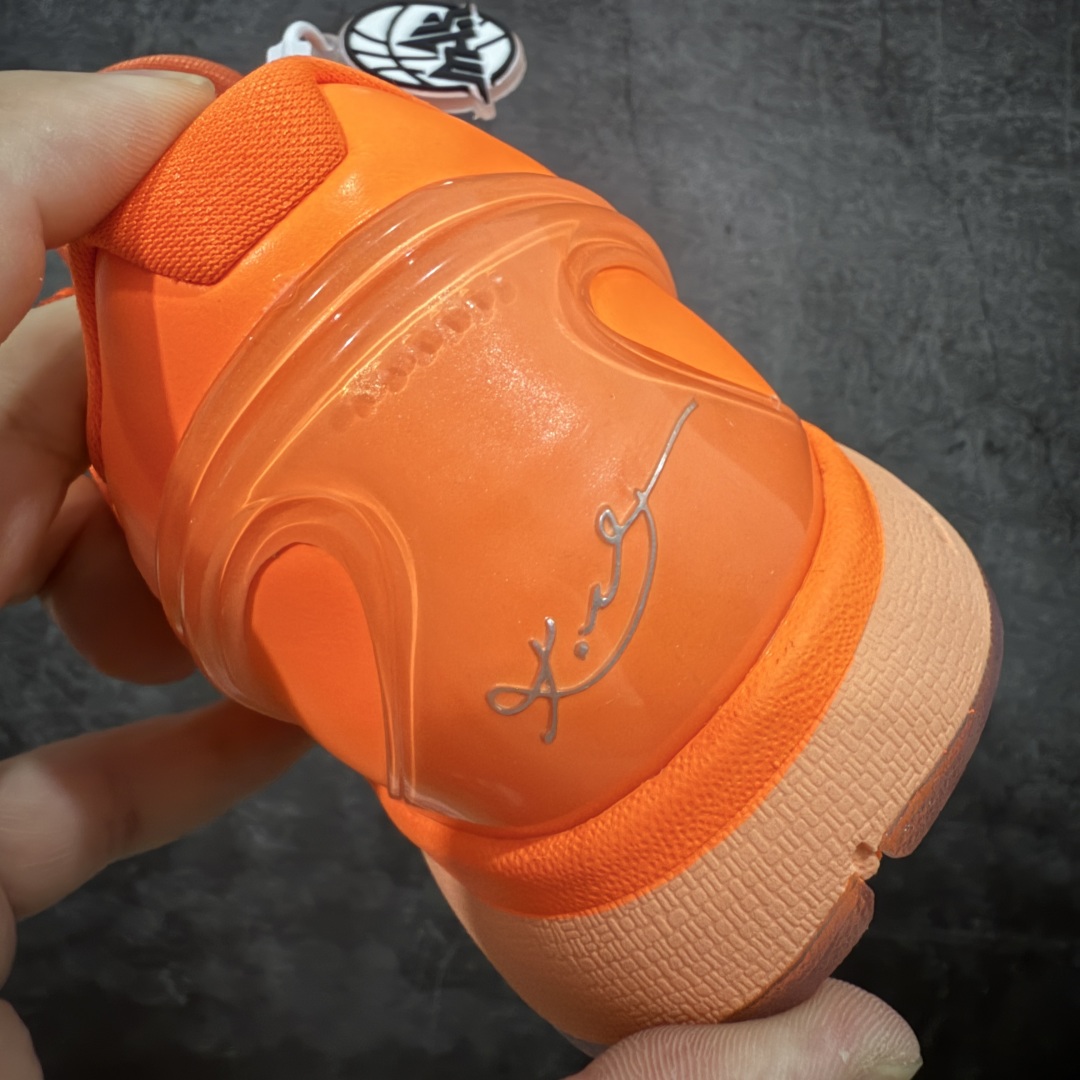 
纯原 NK Zoom Kobe 6 Protro total Orange
灭世纯原 科比6代 暴力橙