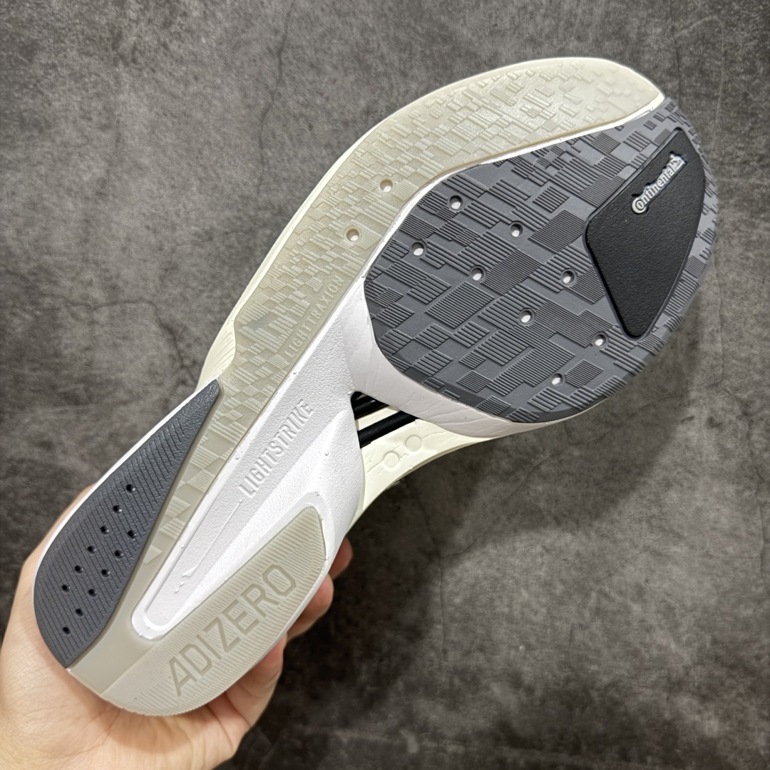 图片[9]-【HD真碳组合底】Ad Adizero Boston 13 阿迪马拉松系列超轻防滑训练跑步运动鞋 JS4939 真碳柱 组合底版本 区别市场涂漆假碳一体大底货 这双跑鞋在保留了前一代的核心科技的基础上，做了一些调整和优化，让跑鞋的脚感更加柔软、回弹和舒适。同时，它也回归了 BOSTON 系列原本的精神，提供了一双适合各种训练和速度的性能跑鞋。 尺码：36 36.5 37 38 38.5 39 40 40.5 41 42 42.5 43 44 44.5 45-选品中心