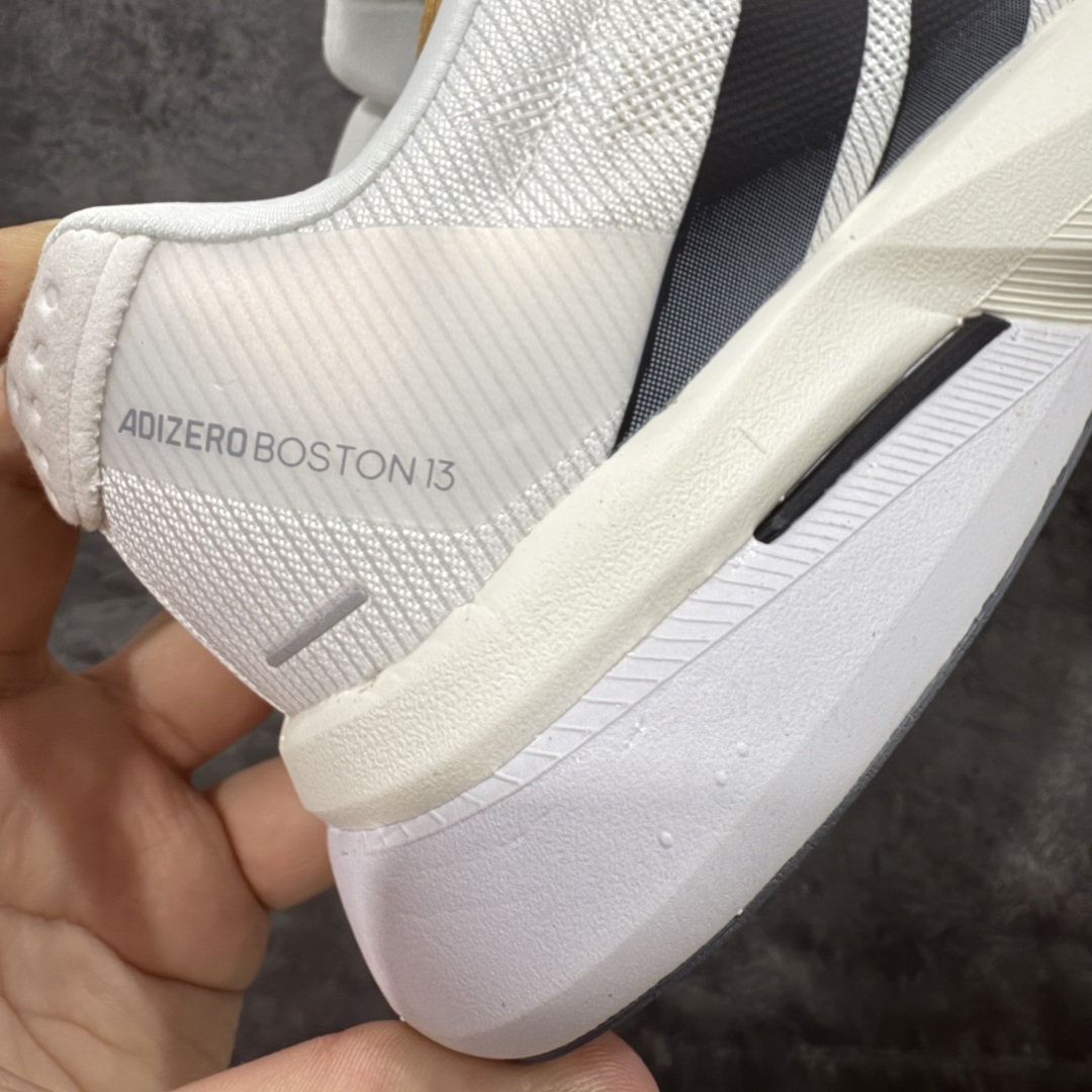 图片[3]-【HD真碳组合底】Ad Adizero Boston 13 阿迪马拉松系列超轻防滑训练跑步运动鞋 JS4939 真碳柱 组合底版本 区别市场涂漆假碳一体大底货 这双跑鞋在保留了前一代的核心科技的基础上，做了一些调整和优化，让跑鞋的脚感更加柔软、回弹和舒适。同时，它也回归了 BOSTON 系列原本的精神，提供了一双适合各种训练和速度的性能跑鞋。 尺码：36 36.5 37 38 38.5 39 40 40.5 41 42 42.5 43 44 44.5 45-选品中心