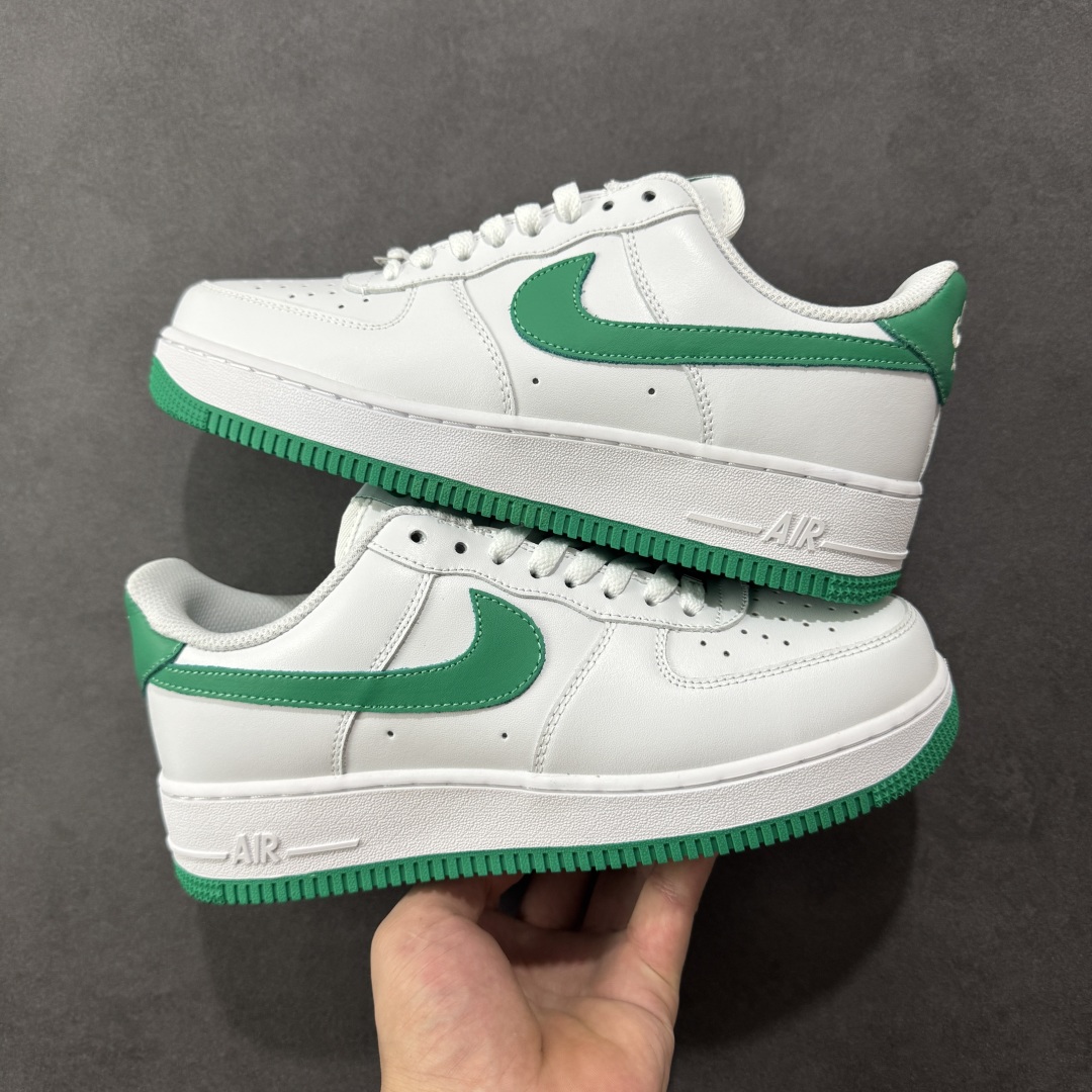 图片[3]-【BG福利】Nike Air Force 1 Low 空军一号经典板鞋 原楦头原纸板 打造纯正空军版型 专注外贸渠道 全掌内置蜂窝气垫 原盒配件 原厂中底钢印、拉帮完美 尺码：36 36.5 37.5 38 38.5 39 40 40.5 41 42 42.5 43 44 44.5 45-选品中心