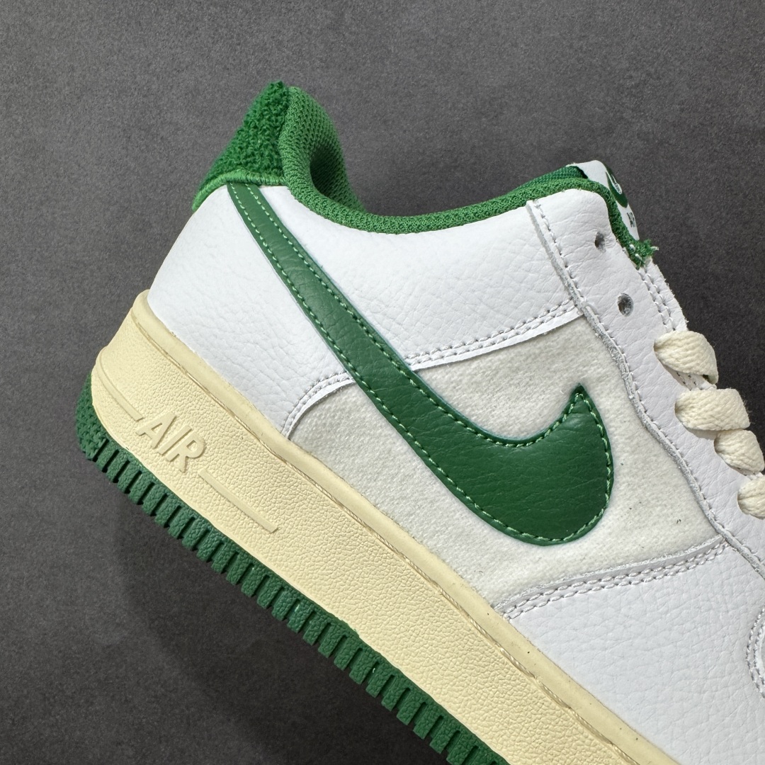 图片[6]-【BG福利】Nike Air Force 1 Low 空军一号经典板鞋 DO5220-131 原楦头原纸板 打造纯正空军版型 专注外贸渠道 全掌内置蜂窝气垫 原盒配件 原厂中底钢印、拉帮完美 尺码：36 36.5 37.5 38 38.5 39 40 40.5 41 42 42.5 43 44 44.5 45-选品中心