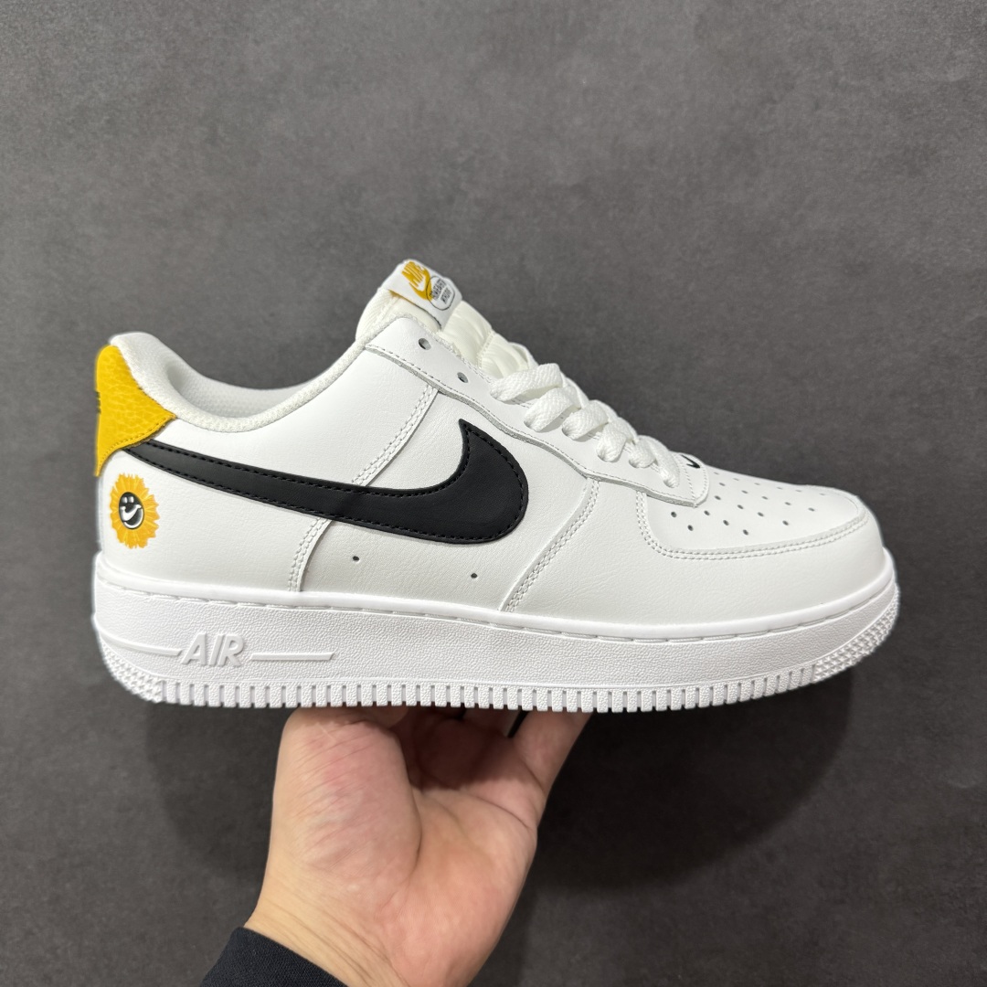 【BG福利】Nike Air Force 1 Low 空军一号经典板鞋 DM0118-100 原楦头原纸板 打造纯正空军版型 专注外贸渠道 全掌内置蜂窝气垫 原盒配件 原厂中底钢印、拉帮完美 尺码:36 36.5 37.5 38 38.5 39 40 40.5 41 42 42.5 43 44 44.5 45-选品中心