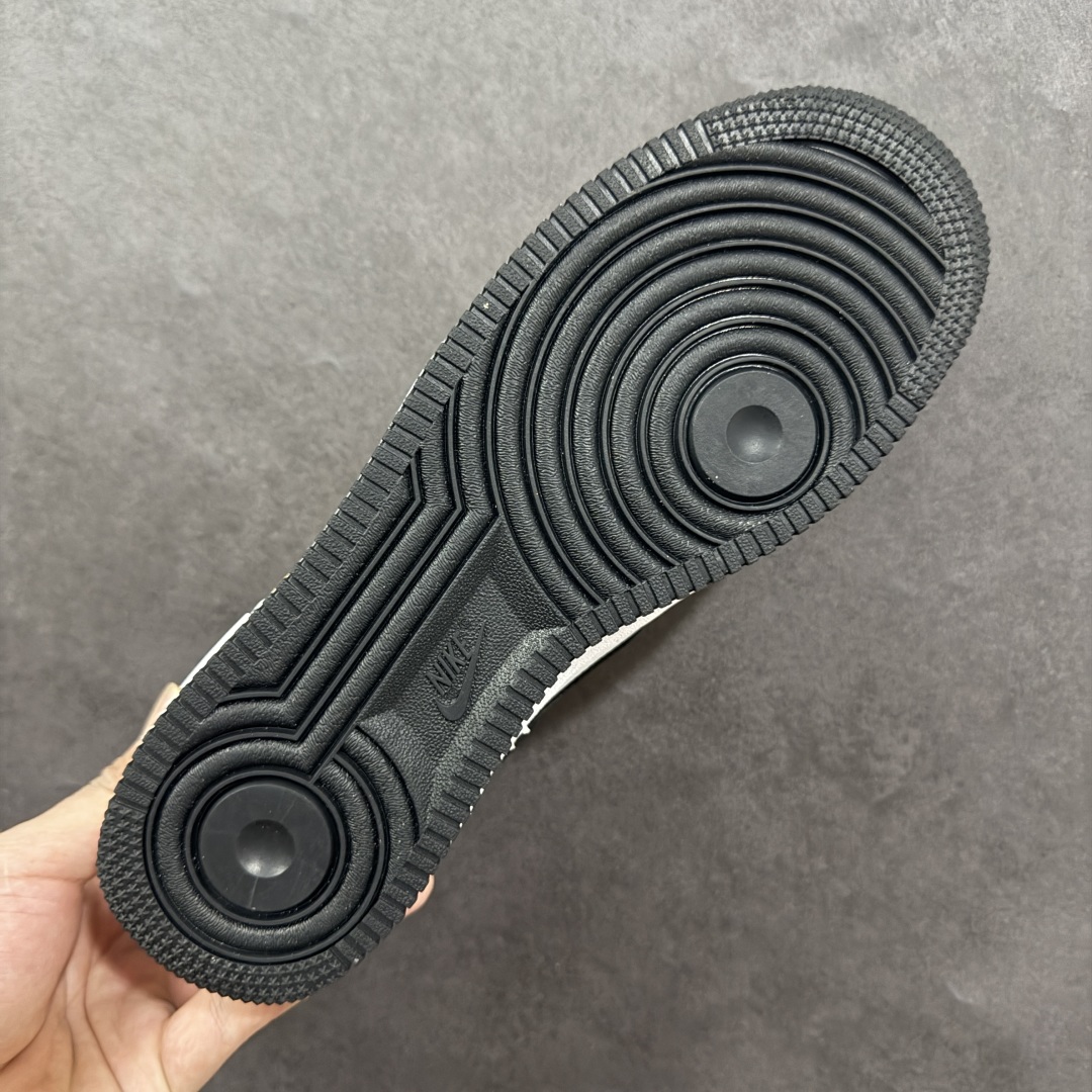 图片[9]-【BG福利】Nike Air Force 1 Low 空军一号经典板鞋 FN8008-700 原楦头原纸板 打造纯正空军版型 专注外贸渠道 全掌内置蜂窝气垫 原盒配件 原厂中底钢印、拉帮完美 尺码：36 36.5 37.5 38 38.5 39 40 40.5 41 42 42.5 43 44 44.5 45-选品中心