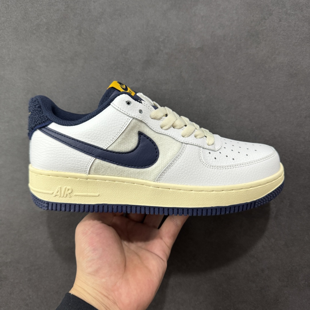 【BG福利】Nike Air Force 1 Low 空军一号经典板鞋 DO5220-141 原楦头原纸板 打造纯正空军版型 专注外贸渠道 全掌内置蜂窝气垫 原盒配件 原厂中底钢印、拉帮完美 尺码:36 36.5 37.5 38 38.5 39 40 40.5 41 42 42.5 43 44 44.5 45-选品中心