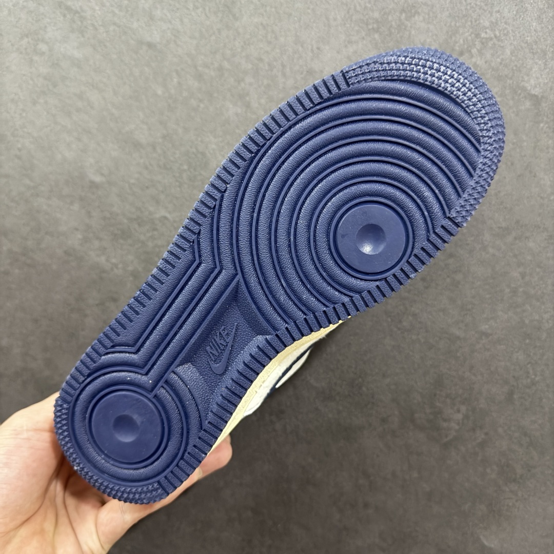 图片[9]-【BG福利】Nike Air Force 1 Low 空军一号经典板鞋 DO5220-141 原楦头原纸板 打造纯正空军版型 专注外贸渠道 全掌内置蜂窝气垫 原盒配件 原厂中底钢印、拉帮完美 尺码：36 36.5 37.5 38 38.5 39 40 40.5 41 42 42.5 43 44 44.5 45-选品中心