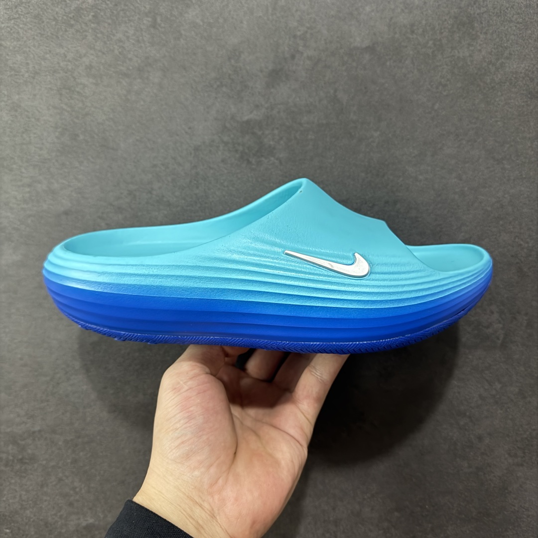 【正确组合底版】Nike ReactX Rejuven8 Slide 时尚舒适 防滑防磨一字拖鞋 HV4479-300 正确组合底 超高清洁度 完美版型 区别市面通货 采用质感柔软且出众回弹的 ReactX泡绵,发泡组合大底 脚感十分舒适,缔造非凡舒适的日常穿着体验,助你保持活力。  尺码:36-45-选品中心