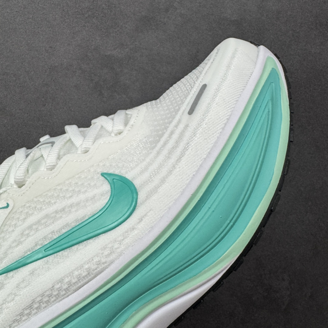 图片[5]-【公司级】Nike VOMERO PLUS轻盈跑鞋 公司级顶级版本 Nike VOMERO 18 舒适百搭防滑耐磨 低帮 休闲跑步鞋男女同款 货号：HV8154-101 尺码：36-45-选品中心