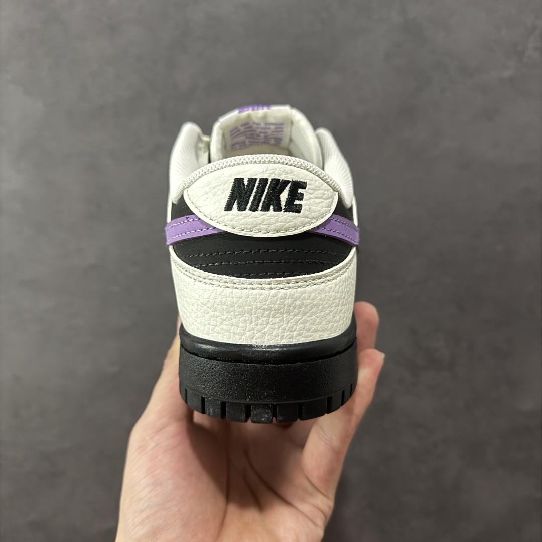 图片[4]-【定制版】海外爆款限量发售！高端定制Nike SB Dunk Low “暴力熊联名—奶白黑紫钩”高端定制 低帮休闲板鞋 定制鞋盒 大厂纯原品质出货 超高清洁度 皮料切割干净无任何毛边 细节完美 货号：FX1588-310 尺码：36 36.5 37.5 38 38.5 39 40 40.5 41 42 42.5 43 44 44.5 45-选品中心