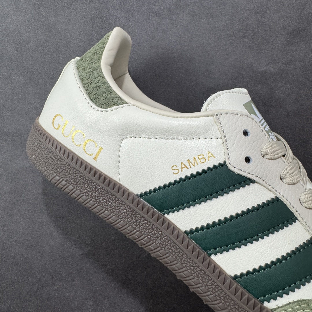 图片[6]-【定制版】adidas originals Samba OG x GUCCI 绿白 桑巴舞系列复古经典轻便板鞋 此款以简约大方的造型设计 给人以随性休闲的时尚格调 穿着舒适轻便，运动灵活自如 满足日常个性穿搭 货号：GJ75804 尺码：36 36.5 37 38 38.5 39 40 40.5 41 42 42.5 43 44 44.5 45-选品中心