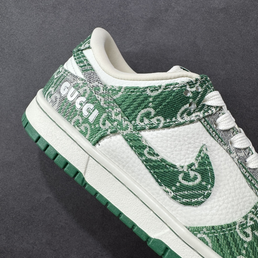 图片[6]-【定制版】Nike SB Dunk Low x Louis Vuitton 绿白小勾 纯原大厂出品 极力推荐 原装头层材料 独家版型蒸餾加工 帶來的是更好的视觉和脚感体验 大厂纯原品质出货 清洁度 电绣工艺 皮料切割干净无任何毛边 细节完美 货号：SC9207 420 尺码：36 36.5 37.5 38 38.5 39 40 40.5 41 42 42.5 43 44 44.5 45-选品中心