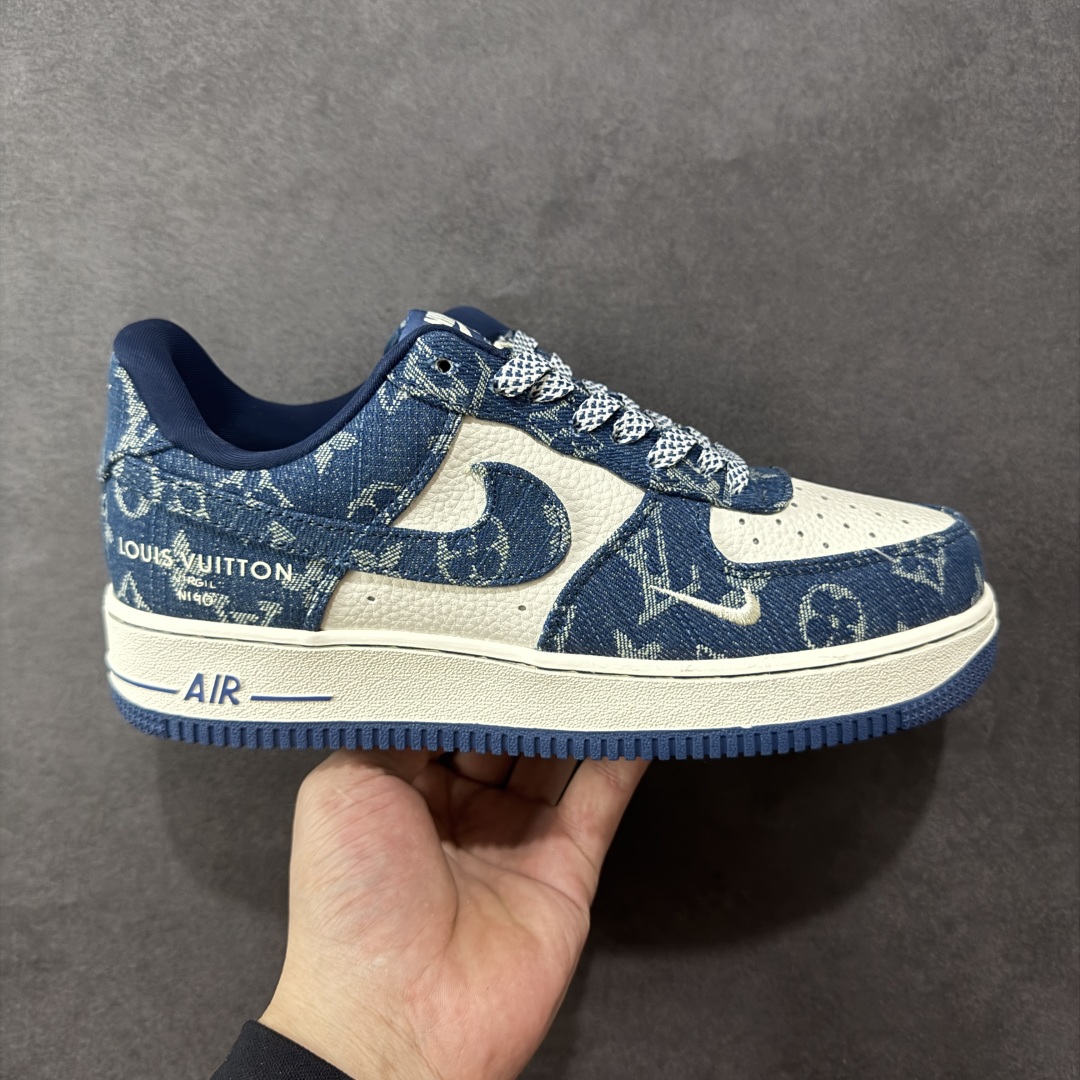 【定制版】海外限量发售!公司级NIke Air Force 1 \'07 Low LV联名-白蓝牛仔 空军一号低帮 运动鞋 休闲鞋 折边针车 工艺难度大 原楦头原纸板 原装鞋盒 定制五金配件 原厂鞋底 超高清洁度 细节完美 货号:ZD1988-001 尺码:36 36.5 37.5 38 38.5 39 40 40.5 41 42 42.5 43 44 44.5 45-选品中心