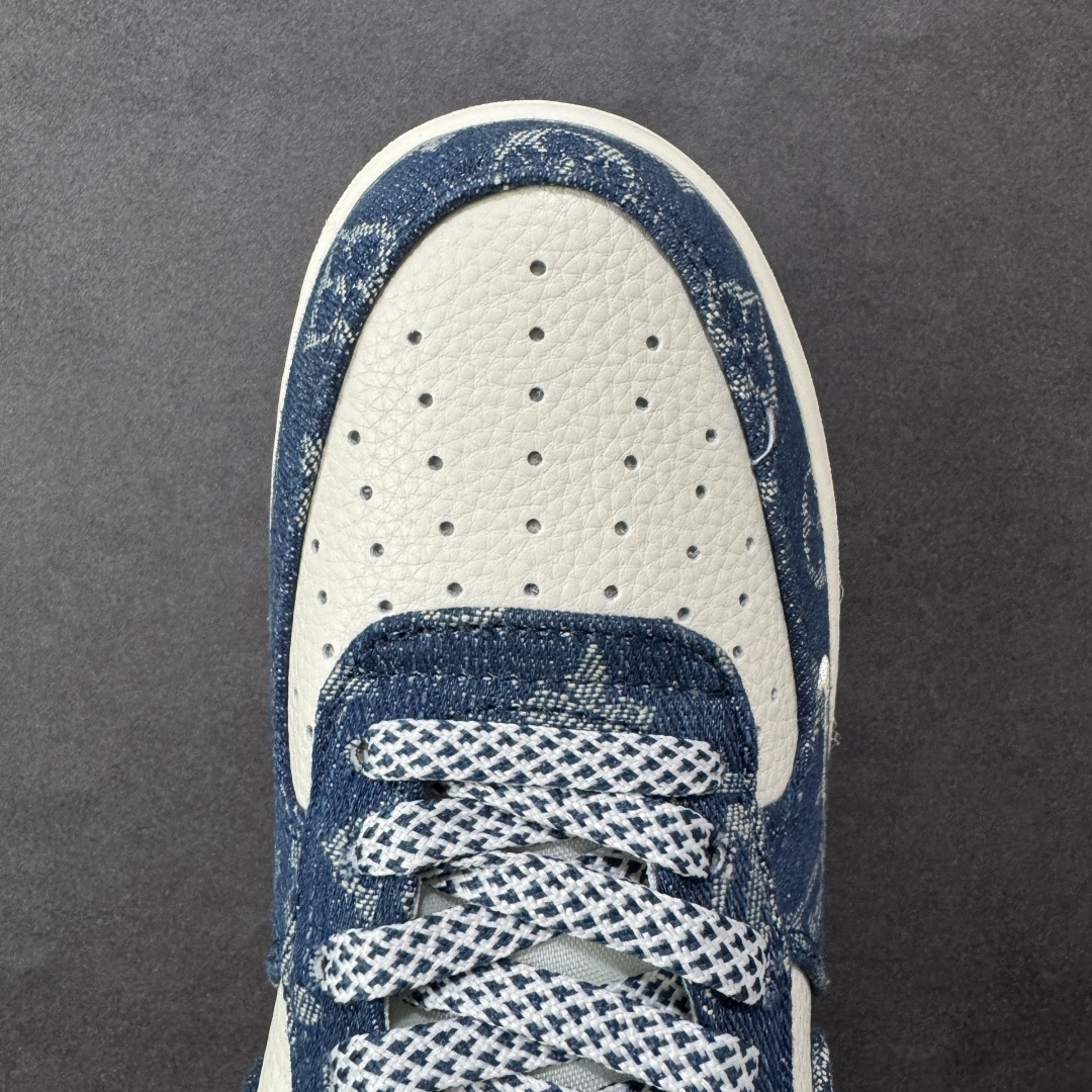 图片[8]-【定制版】海外限量发售！公司级NIke Air Force 1 \’07 Low LV联名-白蓝牛仔 空军一号低帮 运动鞋 休闲鞋 折边针车 工艺难度大 原楦头原纸板 原装鞋盒 定制五金配件 原厂鞋底 超高清洁度 细节完美 货号：ZD1988-001 尺码：36 36.5 37.5 38 38.5 39 40 40.5 41 42 42.5 43 44 44.5 45-选品中心