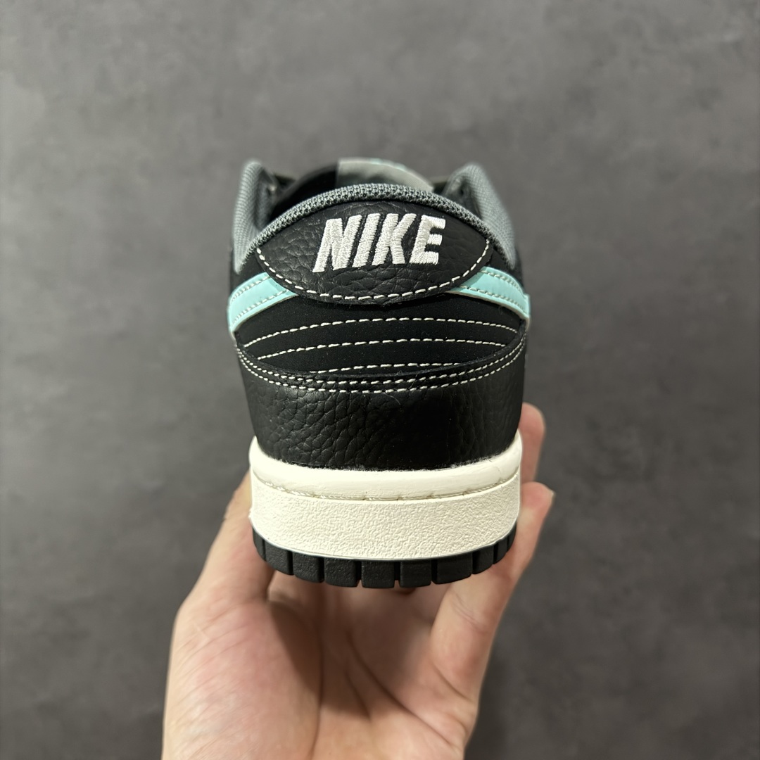 图片[4]-【定制版】Nike SB Dunk Low“ LV联名——蒂芙尼蓝” 周年高端定制 低帮休闲板鞋 定制鞋盒 大厂纯原品质出货 超高清洁度 皮料切割干净无任何毛边 细节完美 货号：JP1628-033 尺码：36 36.5 37.5 38 38.5 39 40 40.5 41 42 42.5 43 44 44.5 45-选品中心