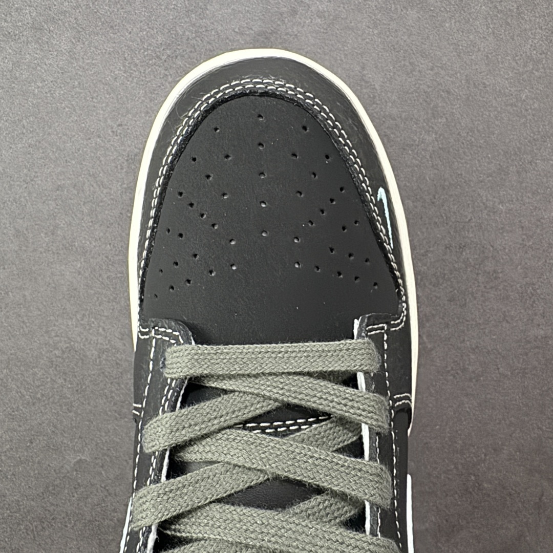 图片[8]-【定制版】Nike SB Dunk Low“ LV联名——蒂芙尼蓝” 周年高端定制 低帮休闲板鞋 定制鞋盒 大厂纯原品质出货 超高清洁度 皮料切割干净无任何毛边 细节完美 货号：JP1628-033 尺码：36 36.5 37.5 38 38.5 39 40 40.5 41 42 42.5 43 44 44.5 45-选品中心