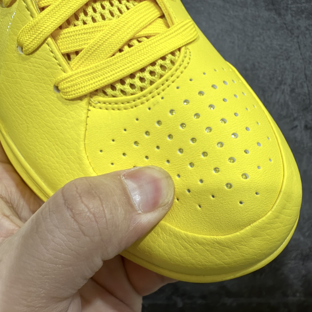 图片[5]-【灭世纯原】Nike Zoom Kobe 4 Protro “CHBL”舒适百搭 防滑耐磨 低帮 篮球鞋 男女同款 黄色 科比4代 耐高CHBL 39-47.5 官方同步全码出货‼️全新开版👊 最高工艺 最高标准 打造顶级实战旗舰标杆 。实战属性TOP 1 接受任意版本实战性能正面PK🔝 实力源自深耕实战球鞋的工业底蕴，王者归来绝非空穴来风‼️杜绝杀猪 感受一分钱十分货诚意巨作[拳头] ✅原厂复刻纸板➕原楦调试 历时半年 打造近乎完美版型（包裹体验 鞋脚一体性 99% 无限接近） ✅ 鞋面强度独一档 区分市场货品 ✅革新缓震配置（前掌双密度Lunar➕后掌zoom气垫） ✅原装鞋垫➕正确蛇鳞压印原盒 ✅全真飞线 工艺 ✅独家售后 为实战保驾护航 尺码39-47.5 一码一模 拒绝❌公版合模假大码 让市场价格回归理性！拒绝🙅🏻‍♂️杀猪-选品中心