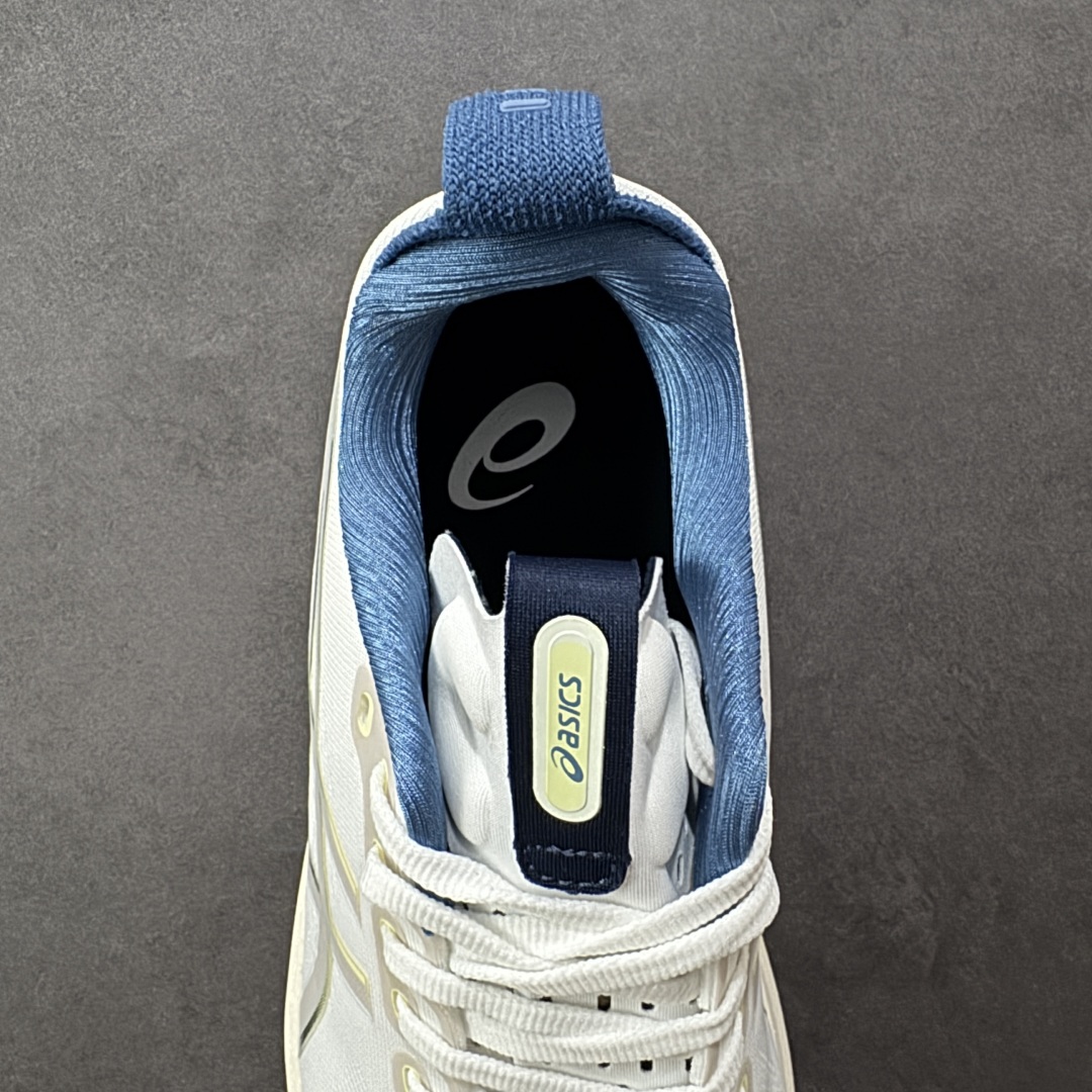 图片[7]-【公司级】Asics Gel-Kayano 32 亚瑟士卡亚诺32代低帮专业有氧超轻量休闲运动全能慢跑鞋 全球知名运动品牌ASICS正式推出新款GEL-KAYANO 32跑鞋，旨在通过全新稳定结构以提升产品可适性，满足跑者的足部稳定需求，让每一位跑者从起跑到结束都能够感受到焕然一新的稳定性与舒适性，从而帮助更多人找到身心平衡，获得自在舒适的健康生活方式。秉持着ASICS亚瑟士的设计哲学，全新一代GEL-KAYANO 32应运而生。为进一步升级产品的稳定性，GEL-KAYANO 采用了全新4D引导系统，通过内侧稳定装置提升可适性，满足足部稳定需求，帮助足弓迅速返回到平衡位置。作为基于生物力学研究打造的全新稳定结构，4D引导系统不仅提升了跑鞋对双脚的支撑性，它还将人体不同的运动状态纳入设计考量，帮助跑者在多种跑动强度下获得充足的稳定性和理想的舒适度。 尺码： 40 40.5 41.5 42 42.5 43.5 44 44.5 45-选品中心