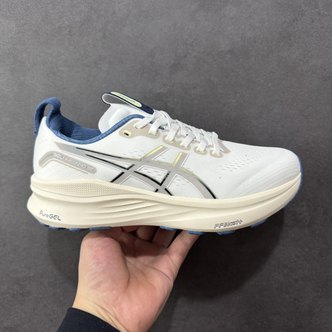 【公司级】Asics Gel-Kayano 32 亚瑟士卡亚诺32代低帮专业有氧超轻量休闲运动全能慢跑鞋 全球知名运动品牌ASICS正式推出新款GEL-KAYANO 32跑鞋,旨在通过全新稳定结构以提升产品可适性,满足跑者的足部稳定需求,让每一位跑者从起跑到结束都能够感受到焕然一新的稳定性与舒适性,从而帮助更多人找到身心平衡,获得自在舒适的健康生活方式。秉持着ASICS亚瑟士的设计哲学,全新一代GEL-KAYANO 32应运而生。为进一步升级产品的稳定性,GEL-KAYANO 采用了全新4D引导系统,通过内侧稳定装置提升可适性,满足足部稳定需求,帮助足弓迅速返回到平衡位置。作为基于生物力学研究打造的全新稳定结构,4D引导系统不仅提升了跑鞋对双脚的支撑性,它还将人体不同的运动状态纳入设计考量,帮助跑者在多种跑动强度下获得充足的稳定性和理想的舒适度。 尺码: 40 40.5 41.5 42 42.5 43.5 44 44.5 45-选品中心