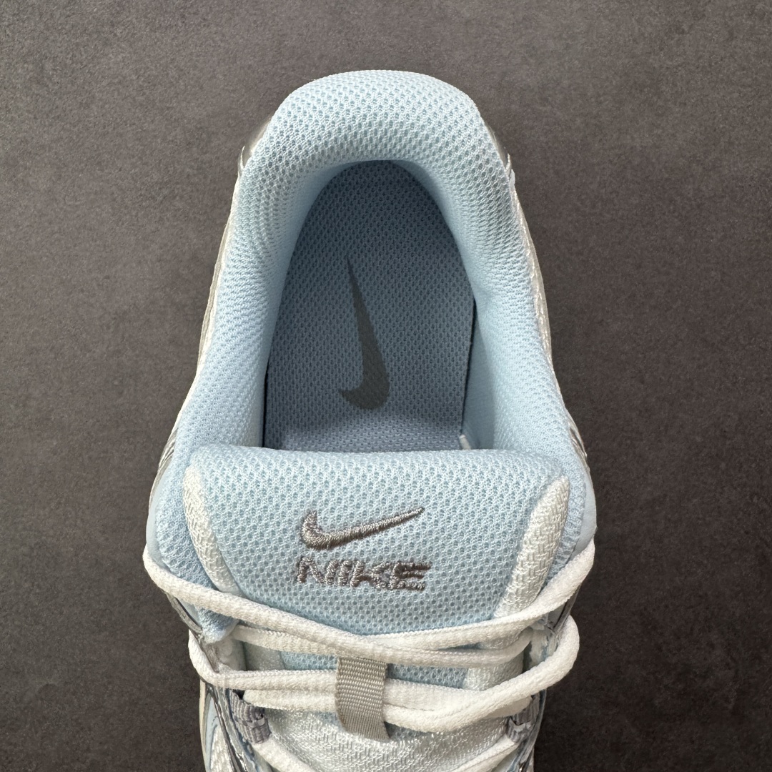 图片[7]-【公司级】NK V5 RNR 舒适百搭防滑耐磨低帮跑步鞋 HJ5228-539 舒适有型适合日常穿着 该鞋款延续千禧年经典设计搭载泡绵中底 厚实而轻盈匠心细节巧搭立体耐克勾标志焕新演绎复古跑鞋 鞋款从千禧年美学汲取灵感 混搭多种材质突显层次感立体感和传统跑步风范 尺码：36 36.5 37.5 38 38.5 39 40 40.5 41 42-选品中心